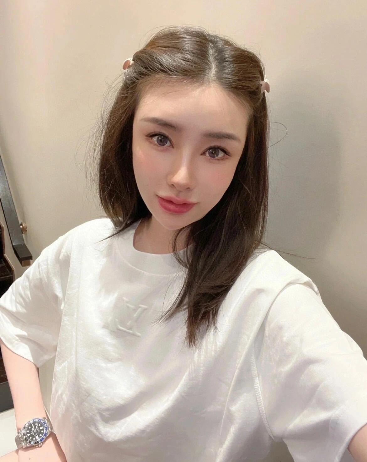 2026 New GS Logo Embossed Short-Sleeved T-Shirt (24019-A10)
