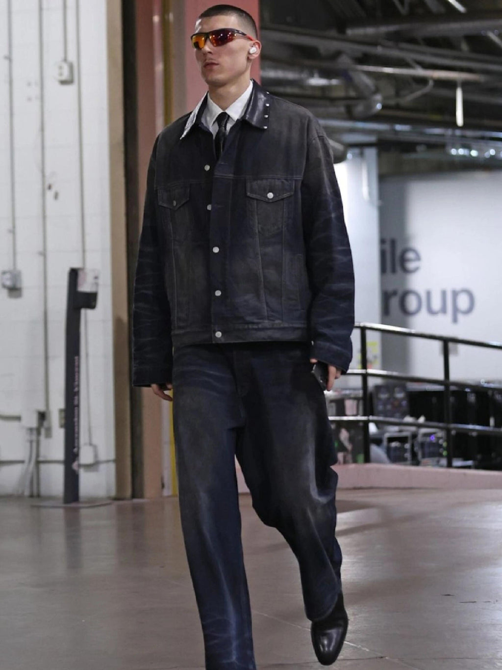 2026 New GS Embroidered Denim Jacket (MM081-C20)