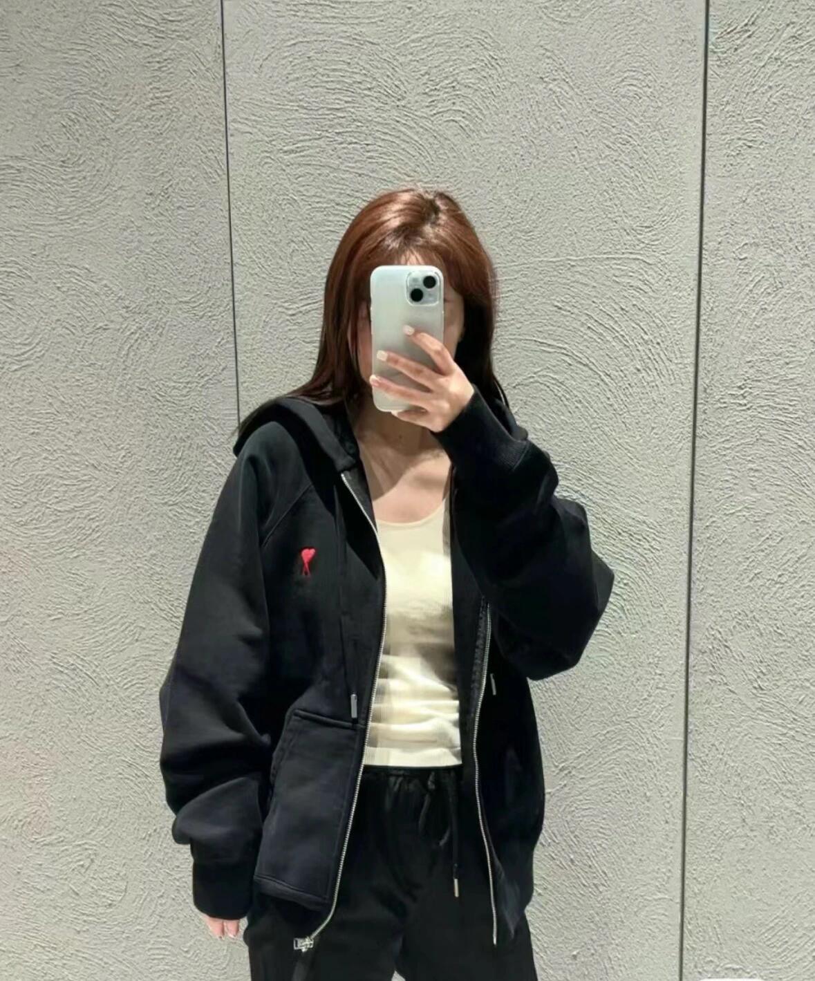 2026 New GS  Embroidered Heart Zipper Jacket (BB717-B40)