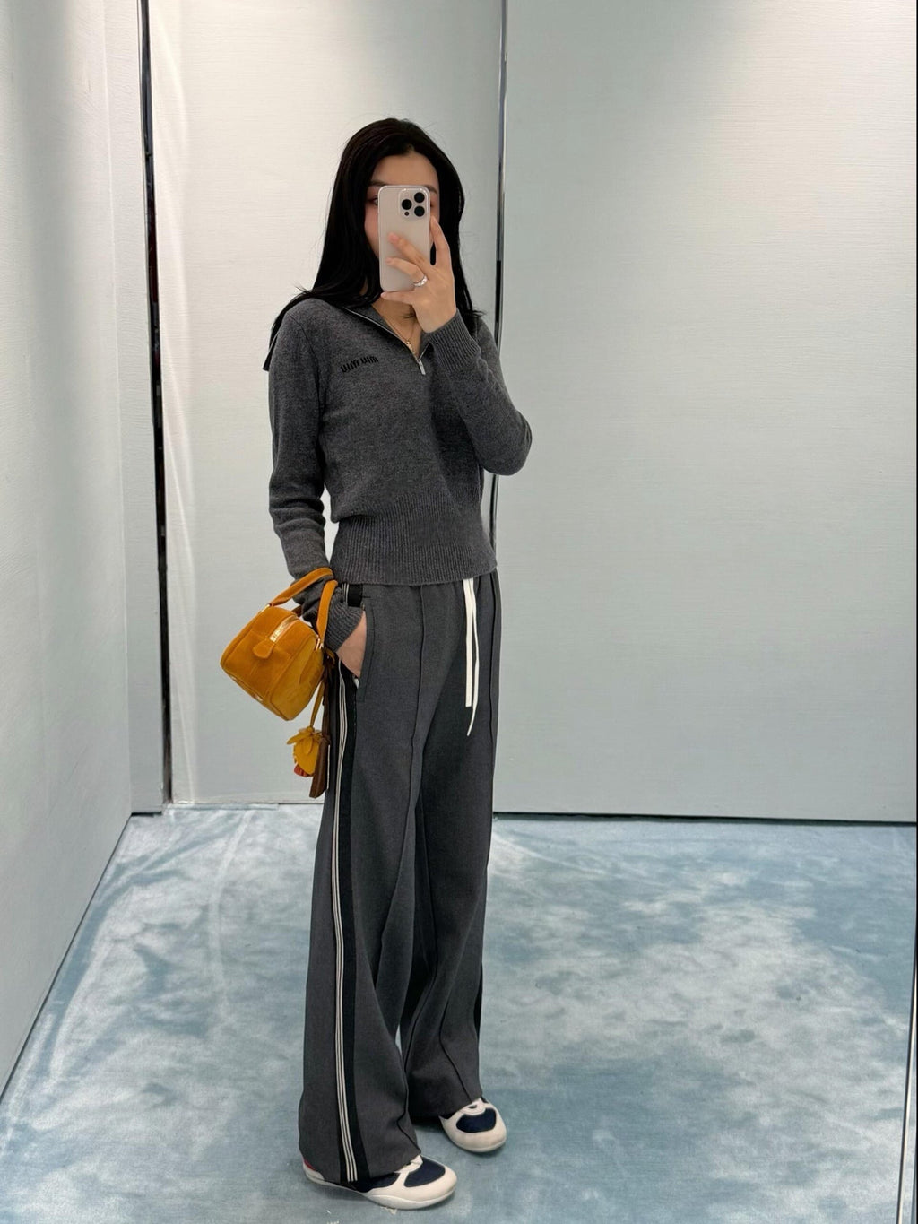 2026 New Style GS Embroidered Logo Casual Trousers (CC907-B70)
