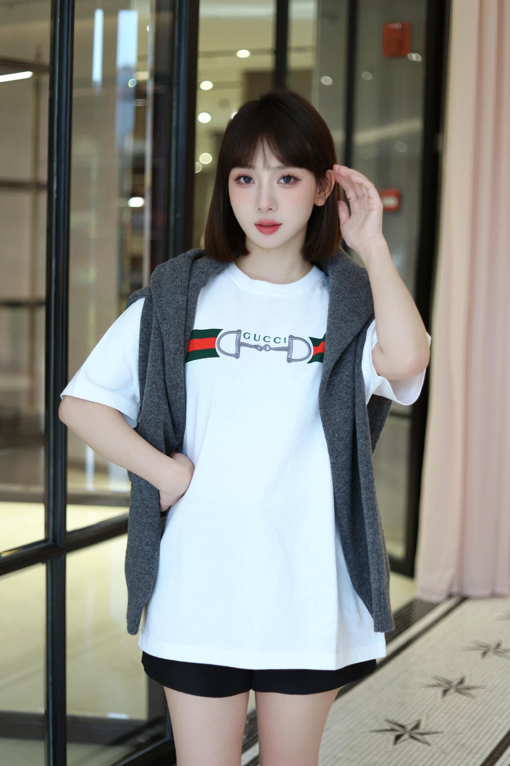 2026 New GS Horsebit Webbing T-Shirt (AA540-A15)