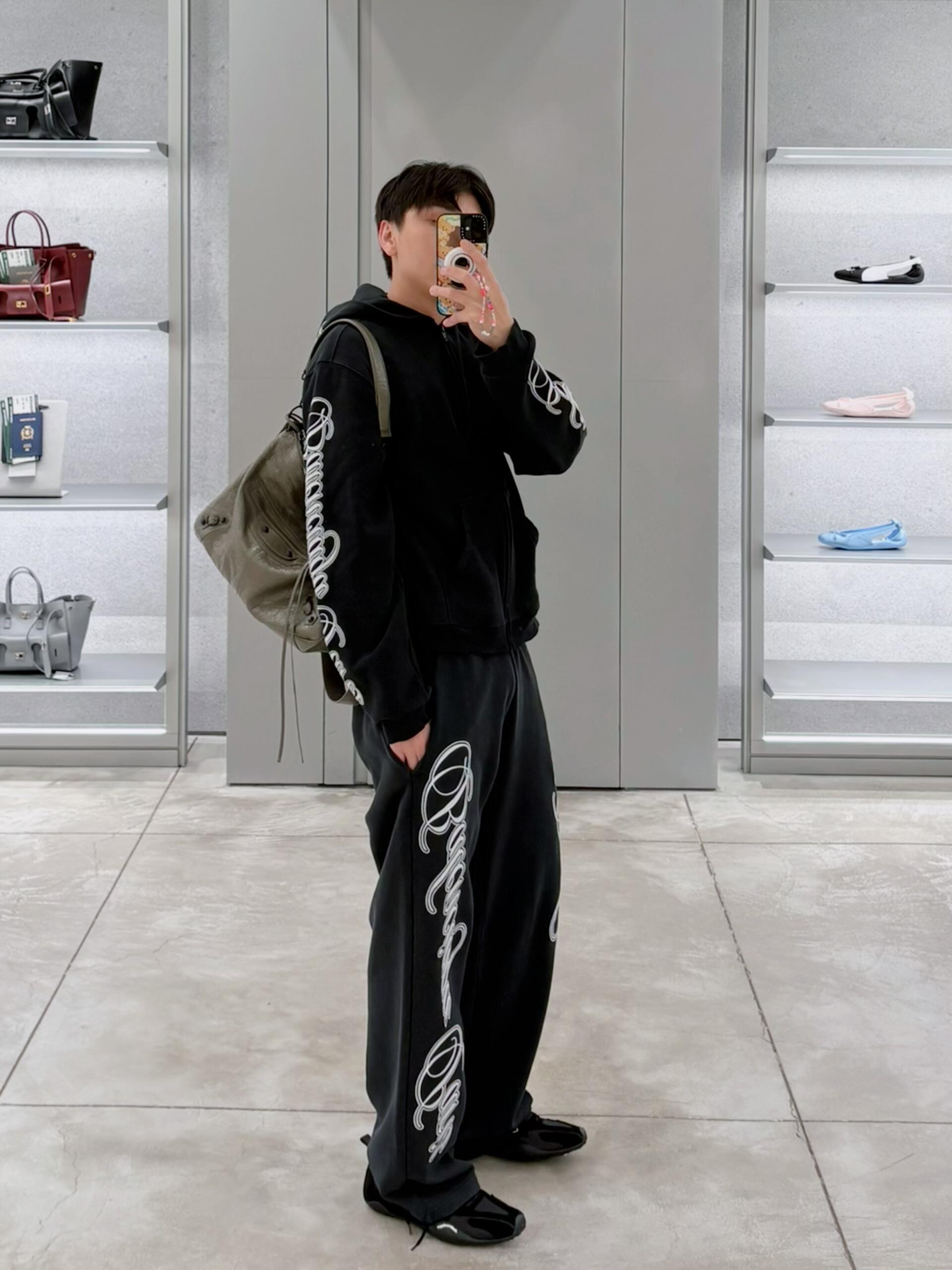 2026 New GS Embroidered Pants (BB796-B25)