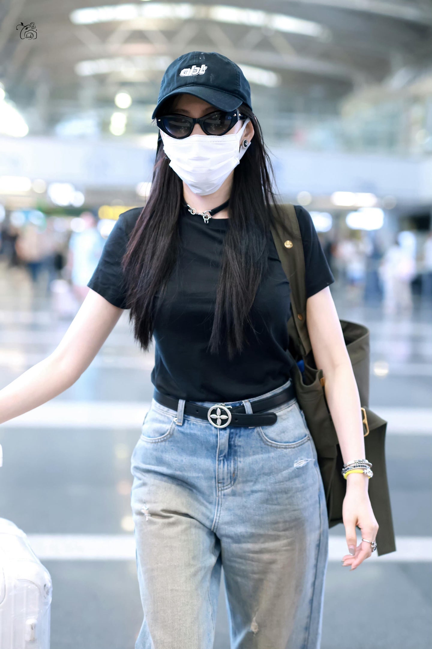 2026 New GS Logo Embellished Short-Sleeved T-Shirt (AA583-A00)
