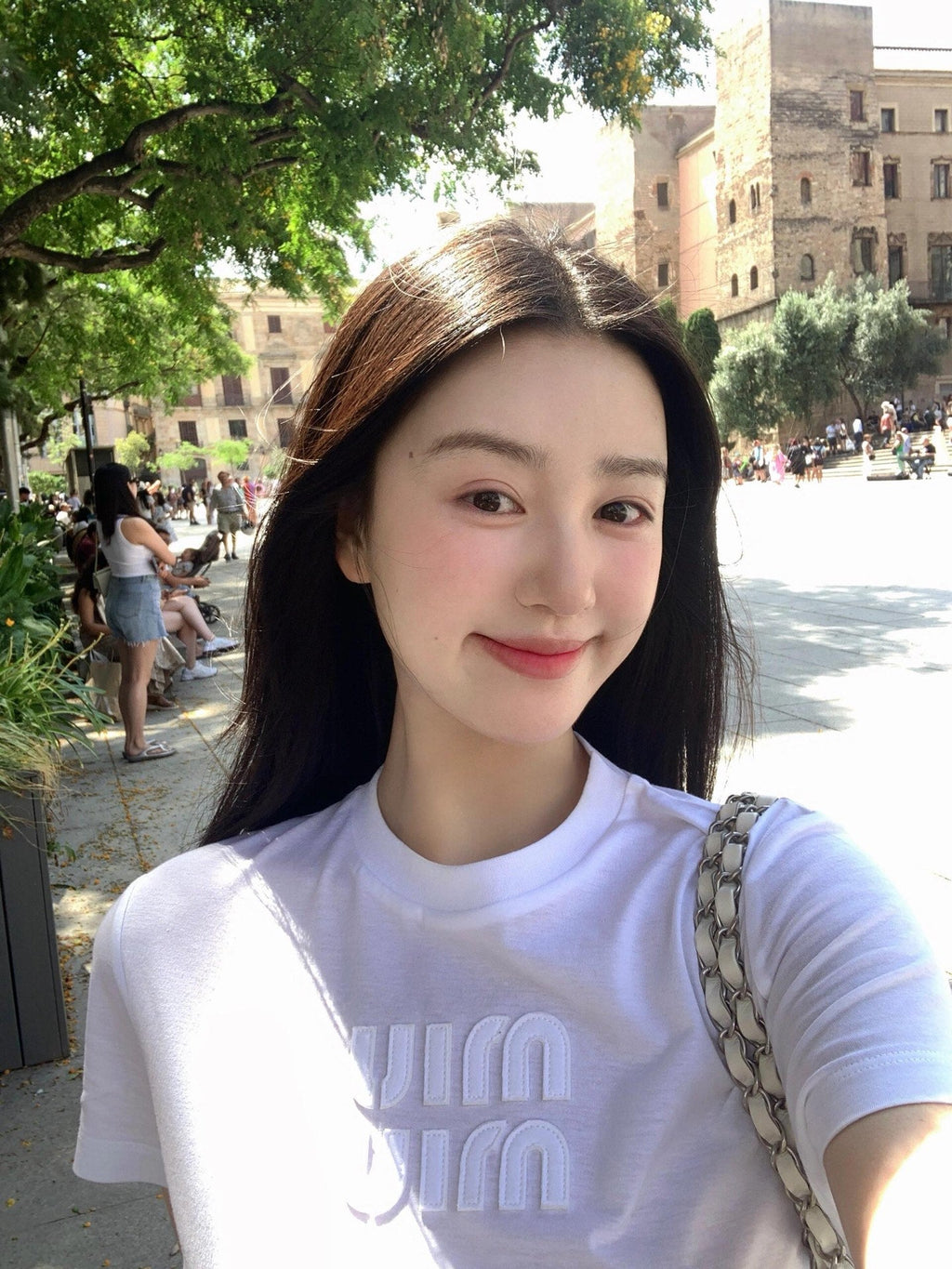 2026 Women’s Short-Sleeved Patchwork Embroidered T-Shirt (FF705)