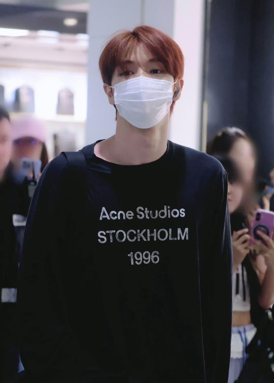 2026 New GS Long-Sleeved T-Shirt with Distressed Printed Logo (CC975-A40)