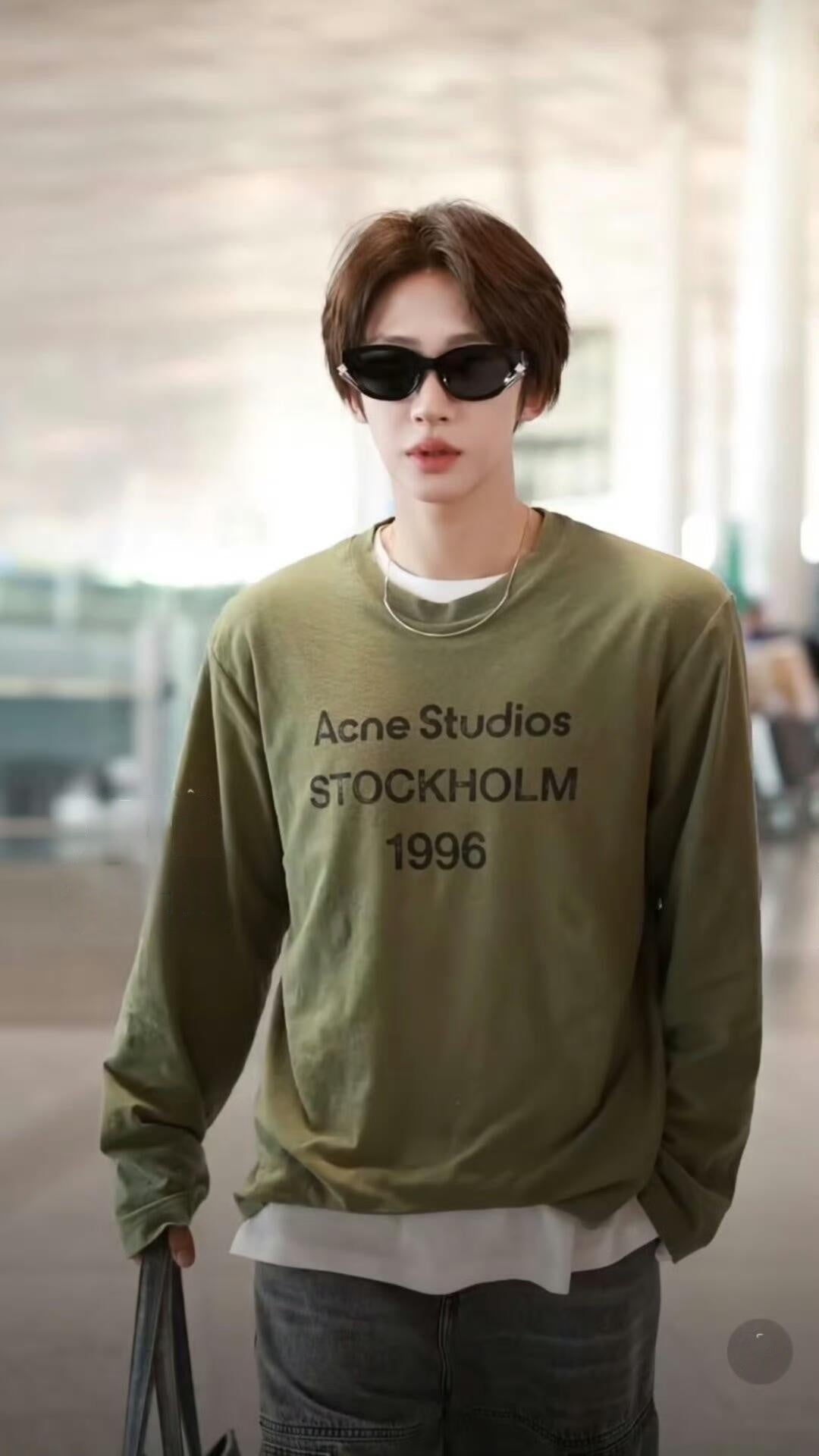 2026 New GS Long-Sleeved T-Shirt with Distressed Printed Logo (CC975-A40)