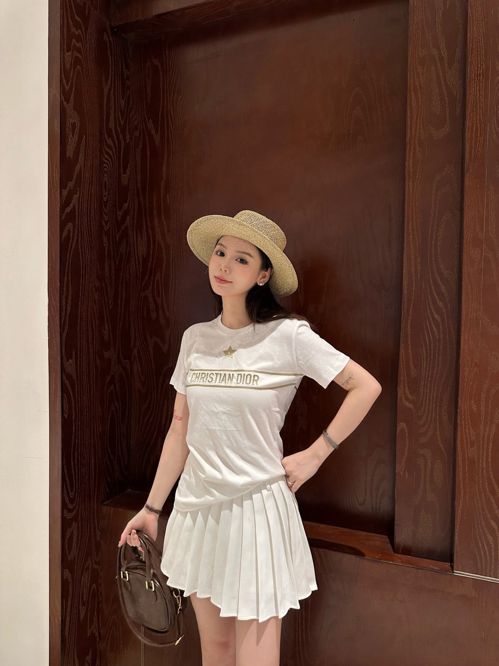 2026 Women’s GS Lucky Star Embroidered Short-Sleeved T-Shirt (DD127)