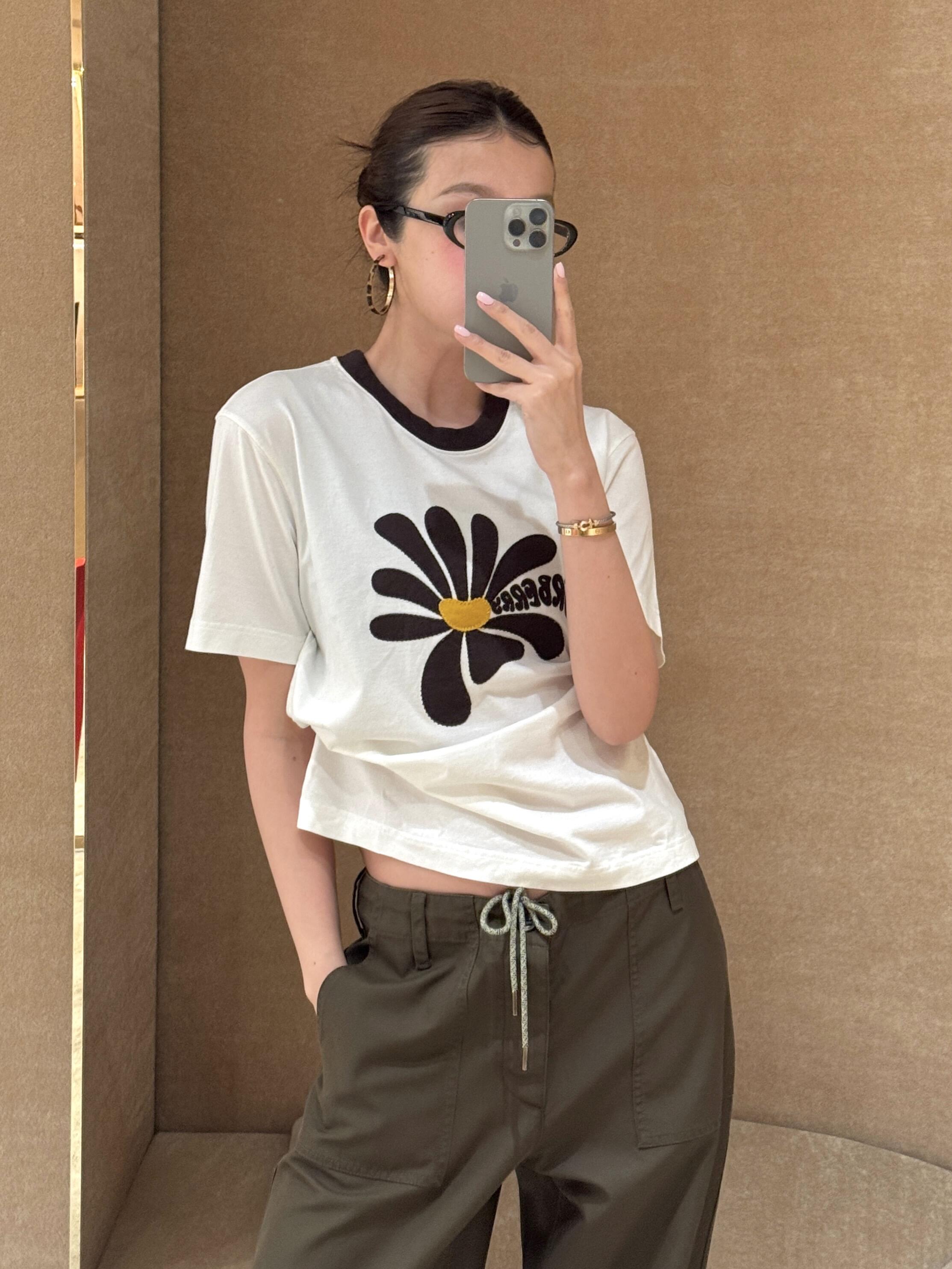 2026 Women's GS Daisy Embroidered Short-Sleeved Top (DD120)