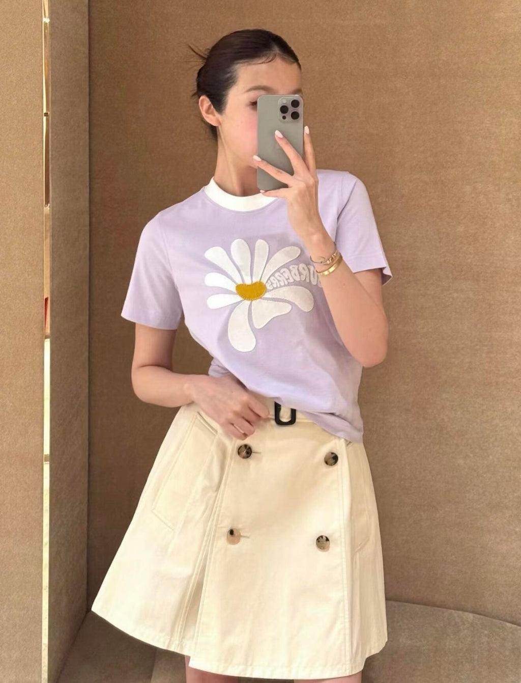 2026 Women's GS Daisy Embroidered Short-Sleeved Top (DD120)
