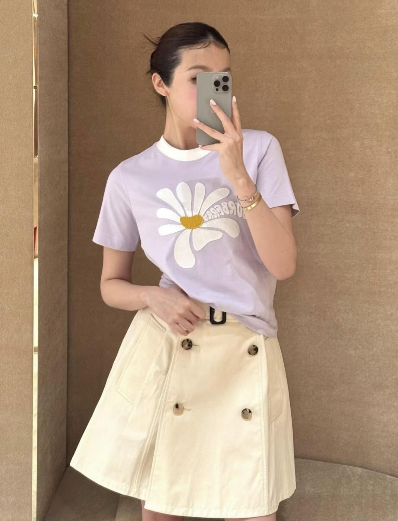 2026 Women's GS Daisy Embroidered Short-Sleeved Top (DD120)