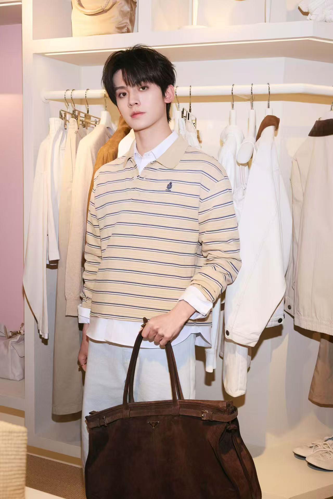 2026 New Model GS Logo Striped Long-Sleeved Polo Shirt (CC993-A70)