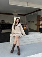 2026 Women's GS Logo V-neck Sweater (FF763)
