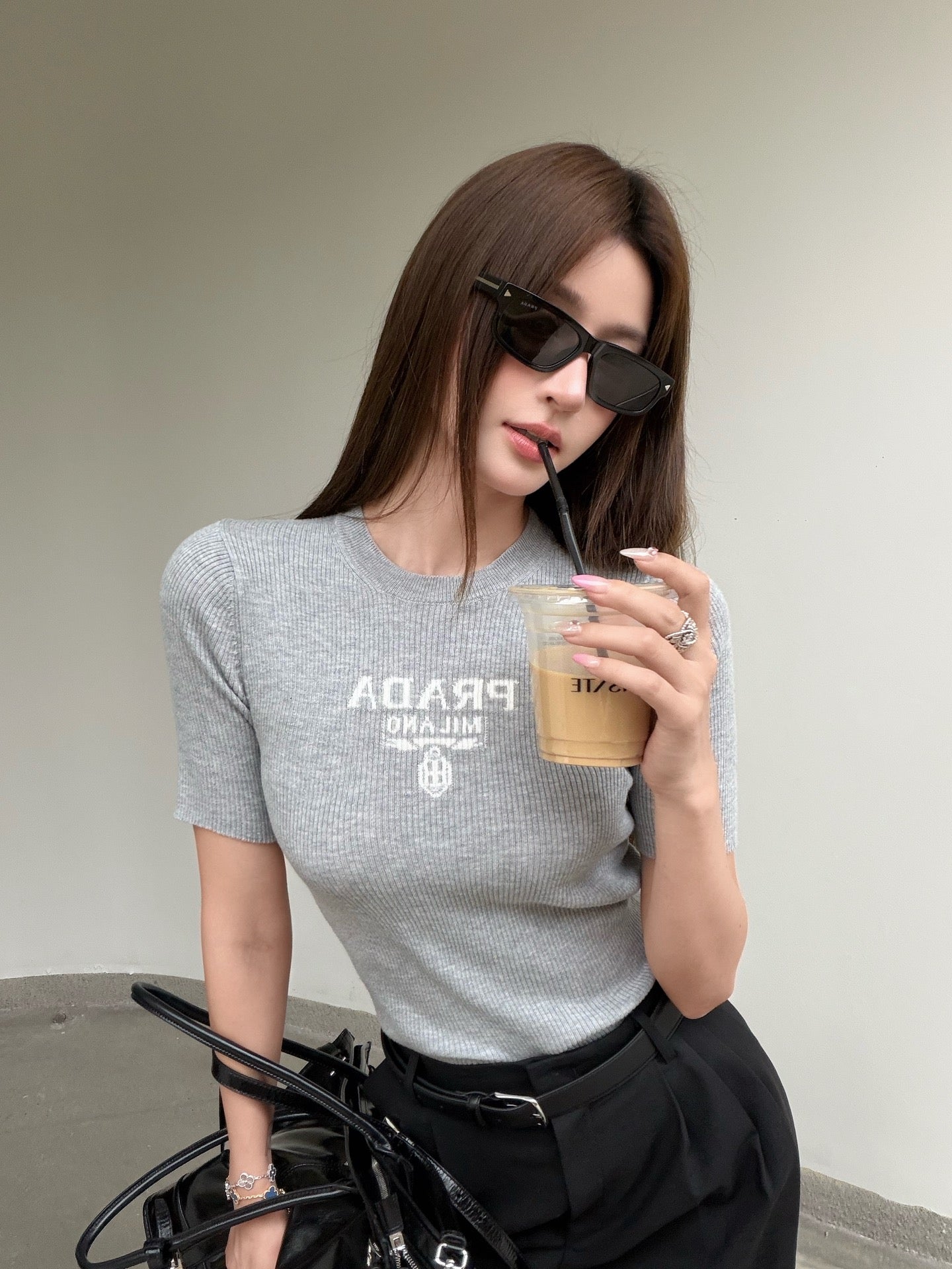 2026 Women's GS Logo Long-Sleeved Sweater (FF780)