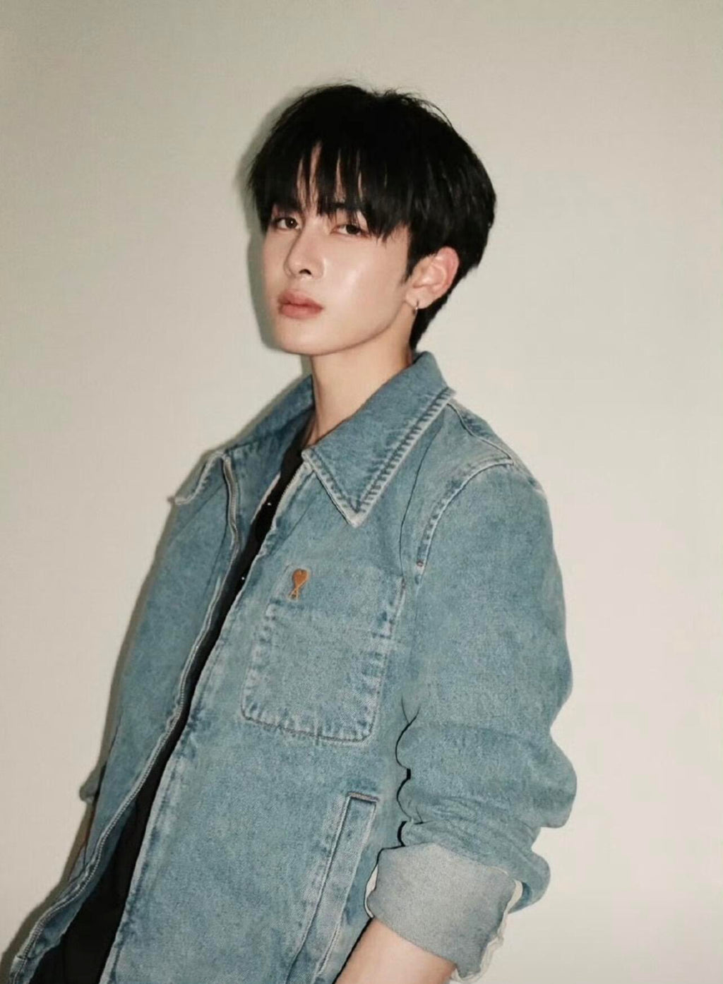 2026 New Model GS Embroidered Denim Jacket (BB877-B70)