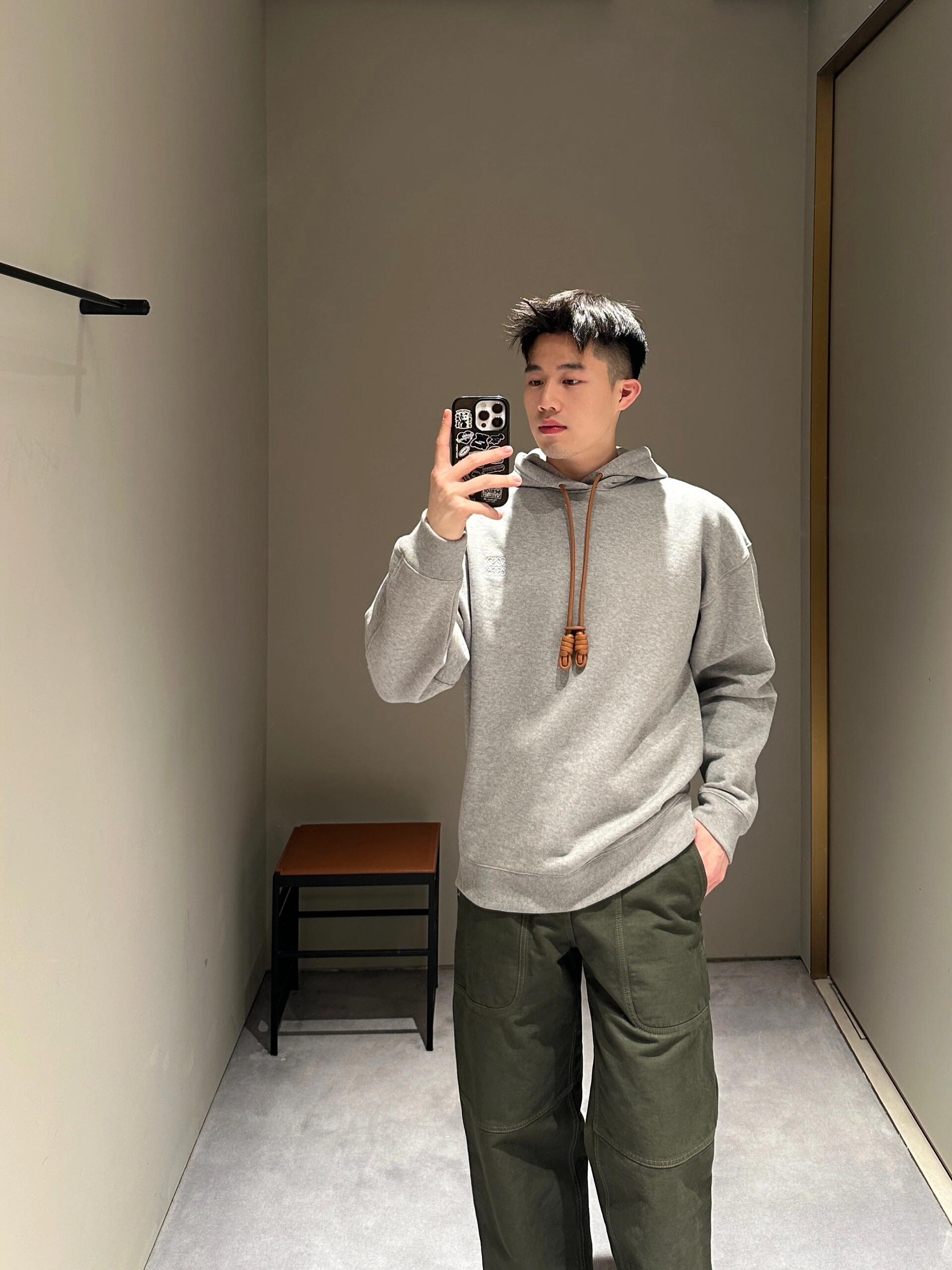 2026 New Style GS Leather Embroidered Hooded Sweatshirt (25196-B10)