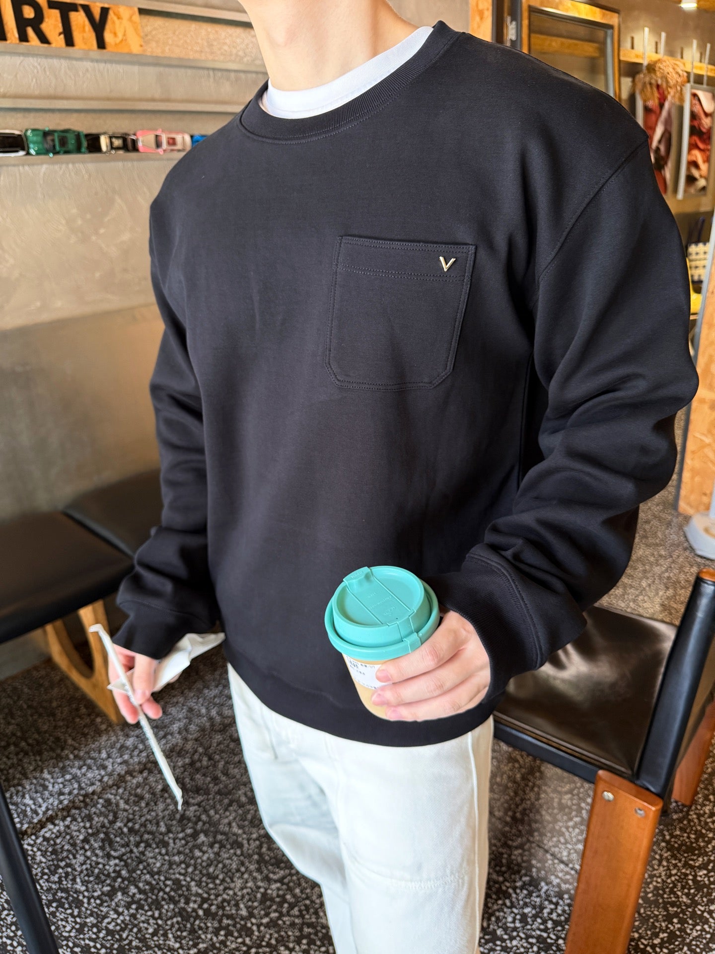 2026 New Model GS Logo Metal Sweatshirt (AA687-A65)