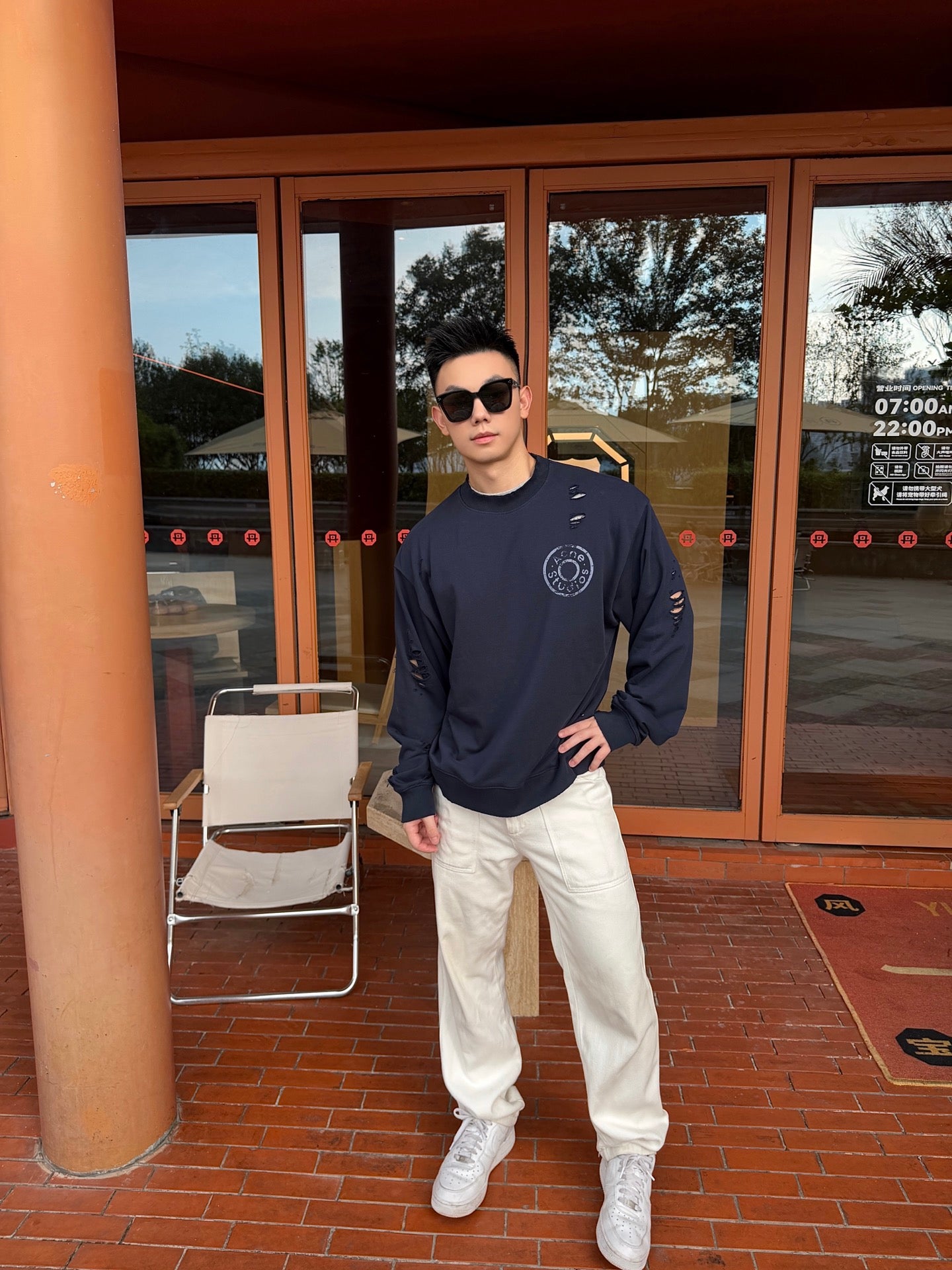 2026 New Model GS Hole-Embossed Vintage Logo Sweatshirt (AA695-A90)