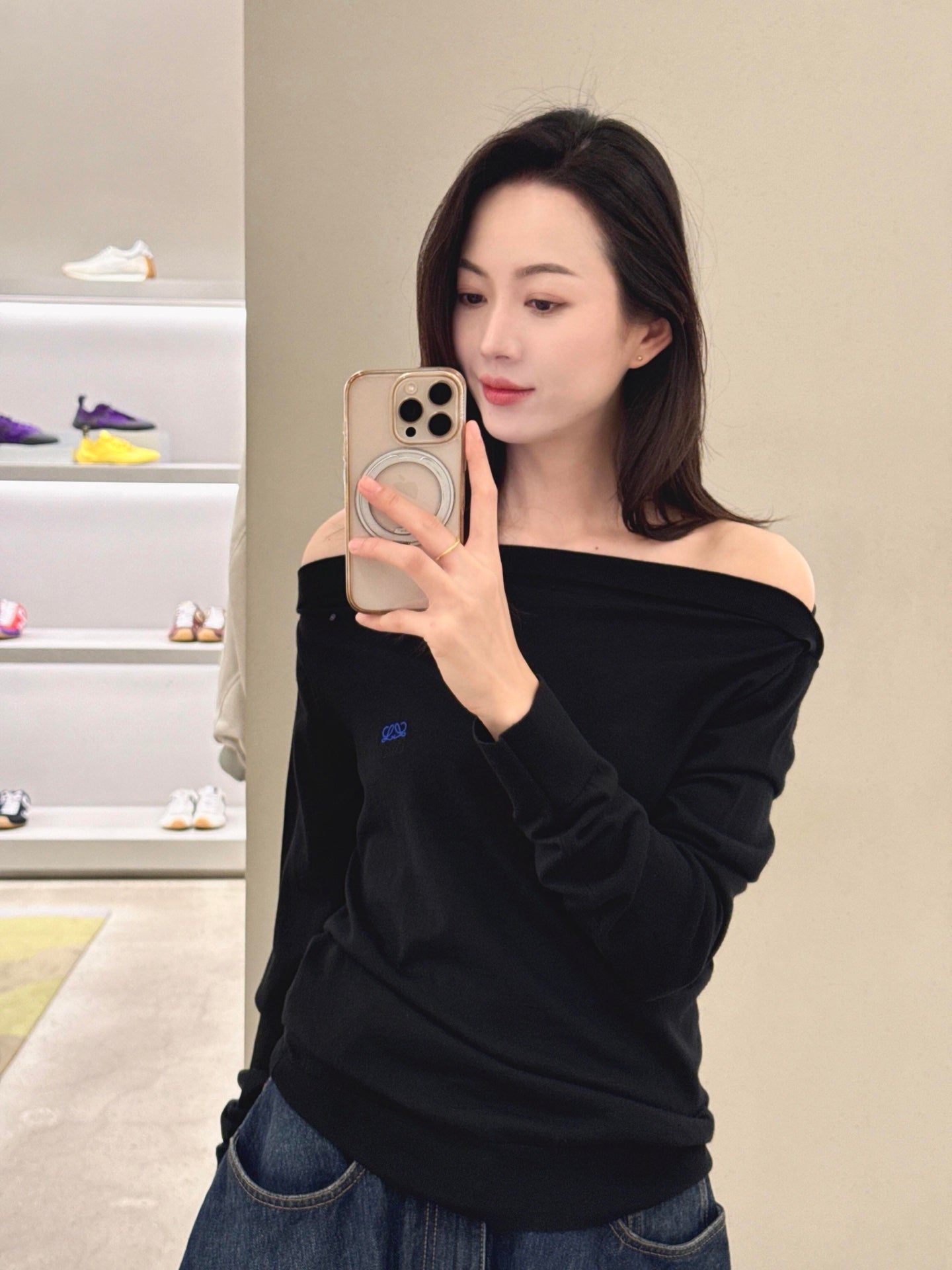 2026 Women's GS Embroidered Sweater (DD148)