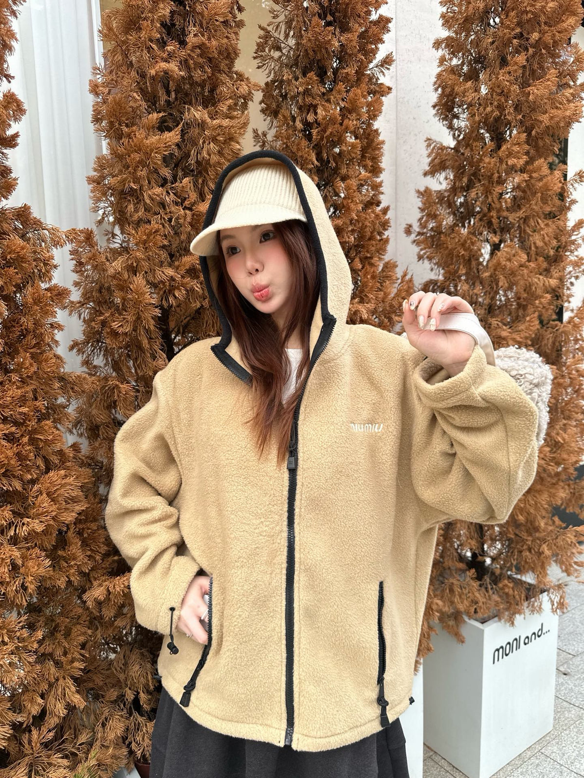 2026 Women's GS Embroidered Logo Hooded Coat (FF821)