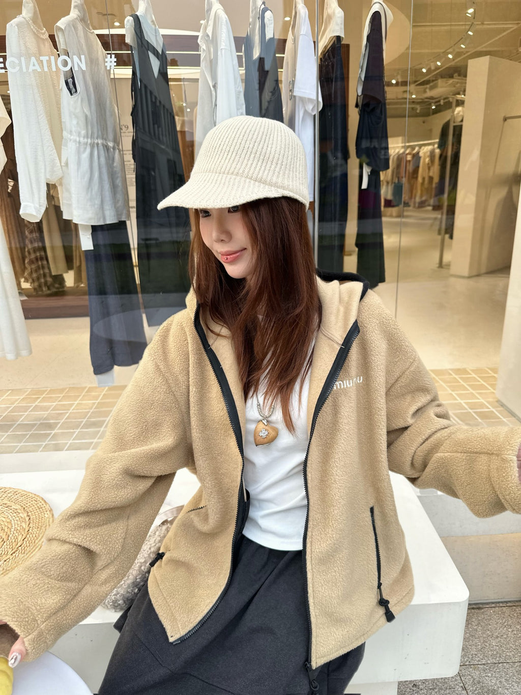 2026 Women's GS Embroidered Logo Hooded Coat (FF821)