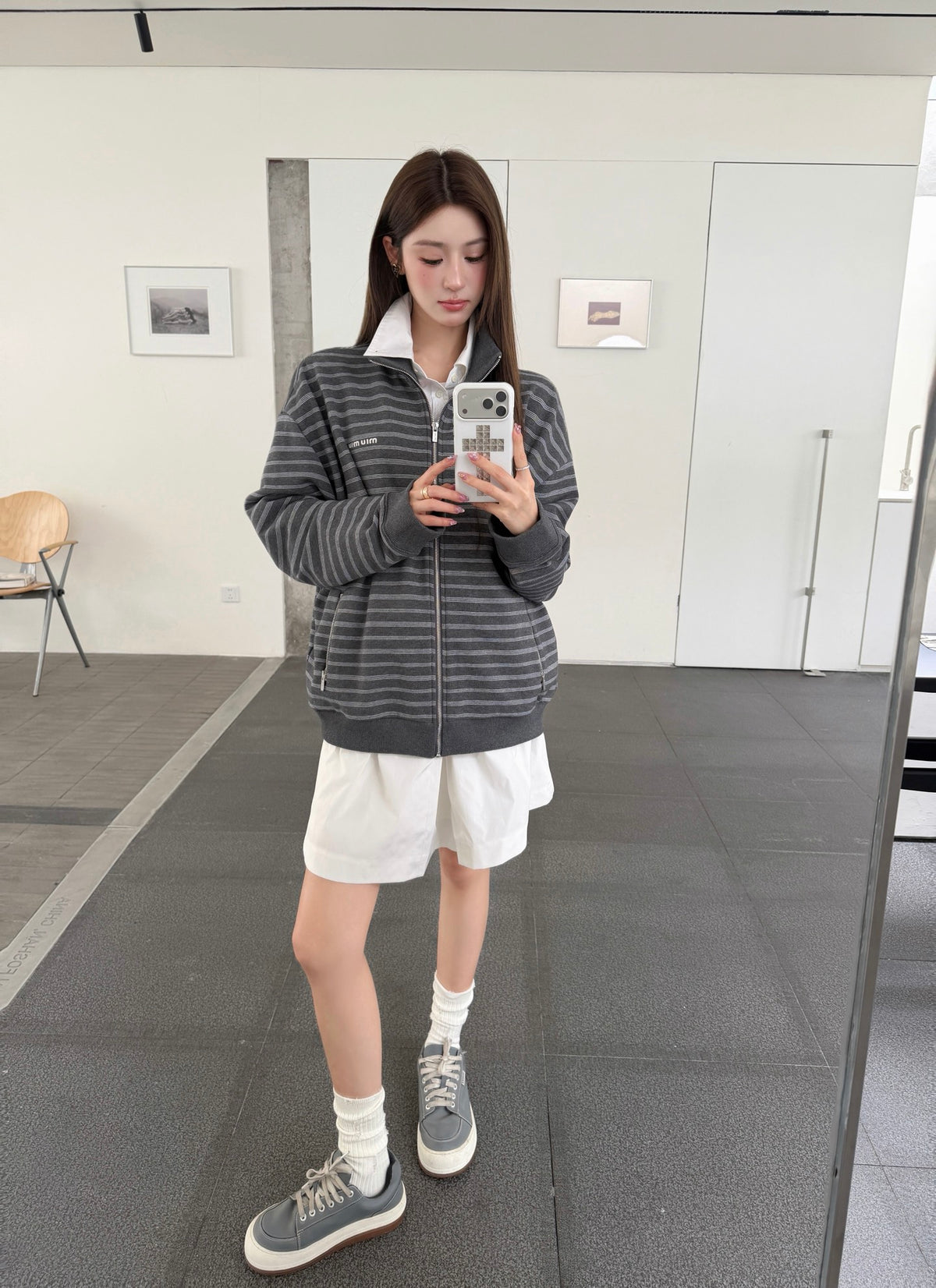 2026 Women's GS Logo Striped Zip-Up Coat (FF820)