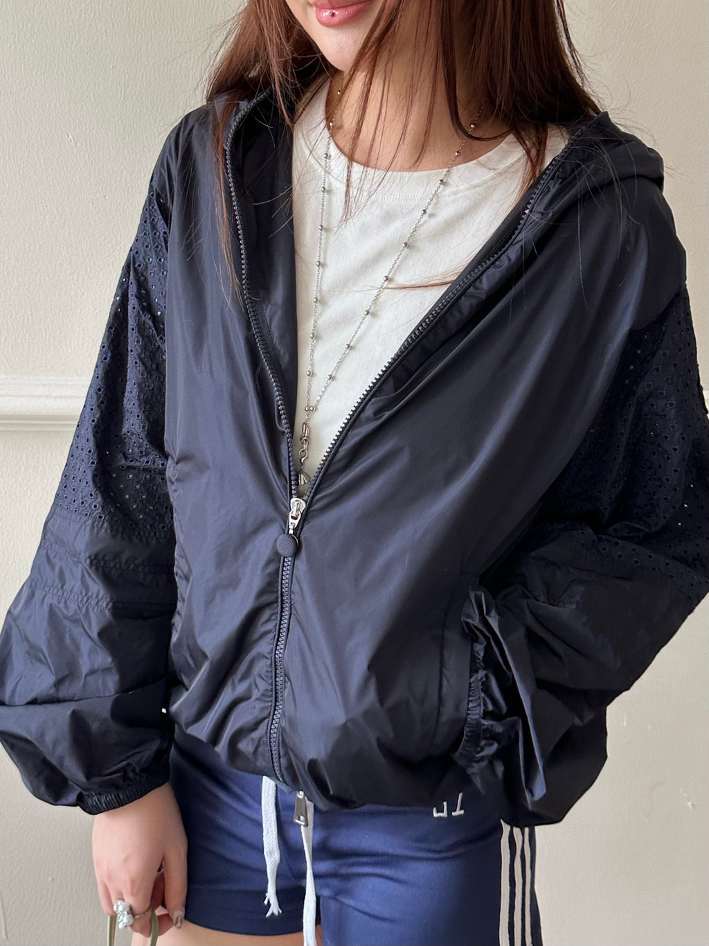 2026 Women's GS Logo Hollowed-out Hooded Jacket (DD175)