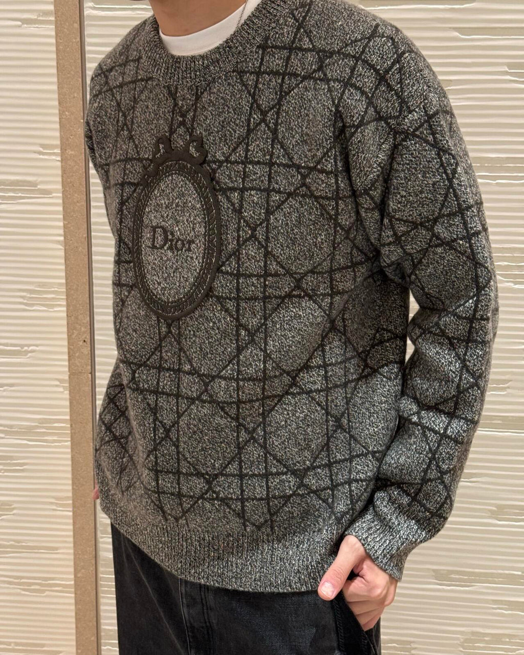 2026 New Style GS Emblem Embroidered Vine Pattern Sweater (AA1037-B60)