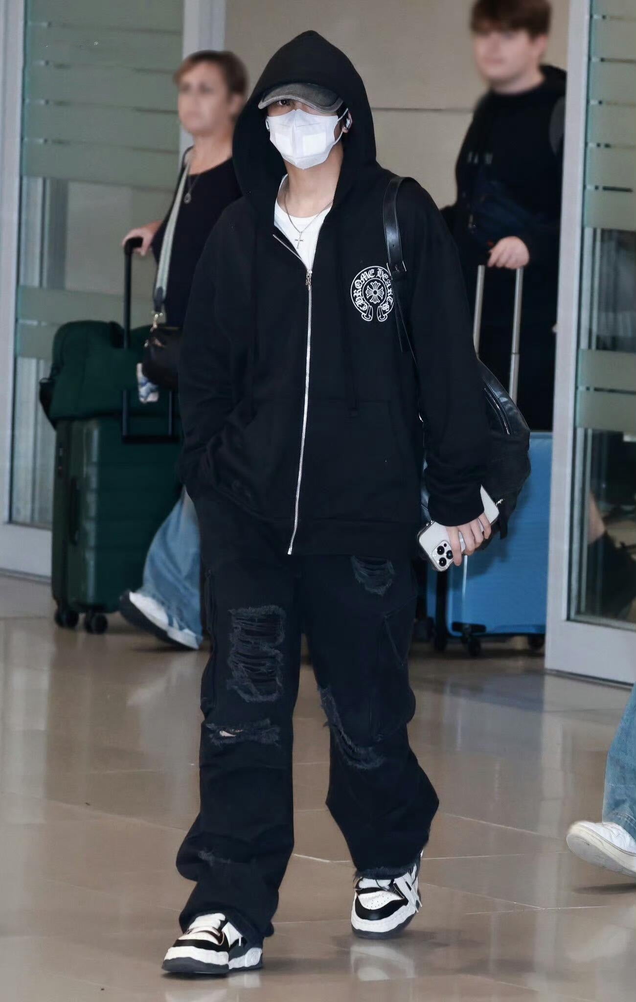 2026 New GS Printed Zip-Up Jacket (25345-B50)