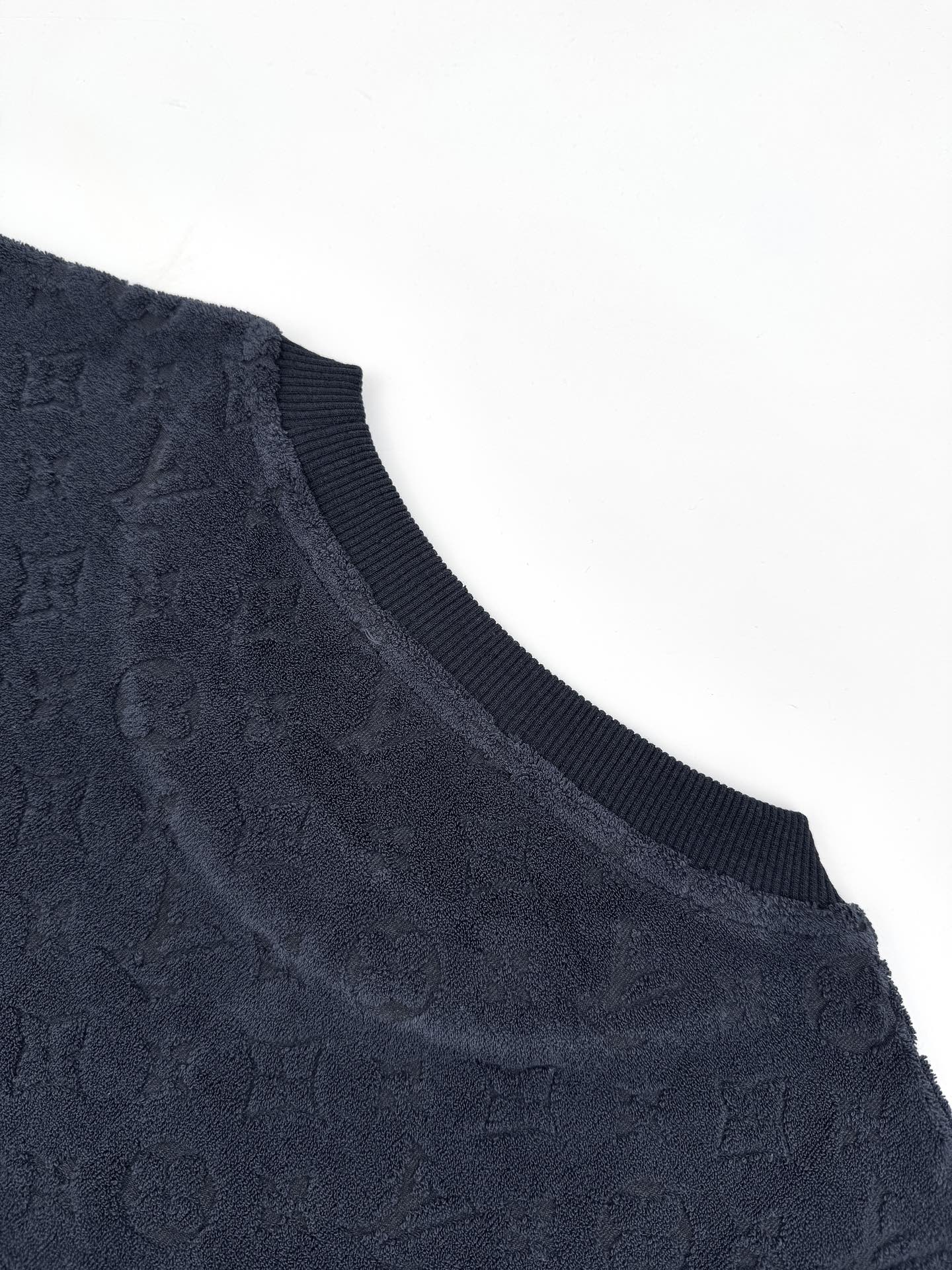 2026 New GS Embossed Terry T-Shirt (25325-A20)