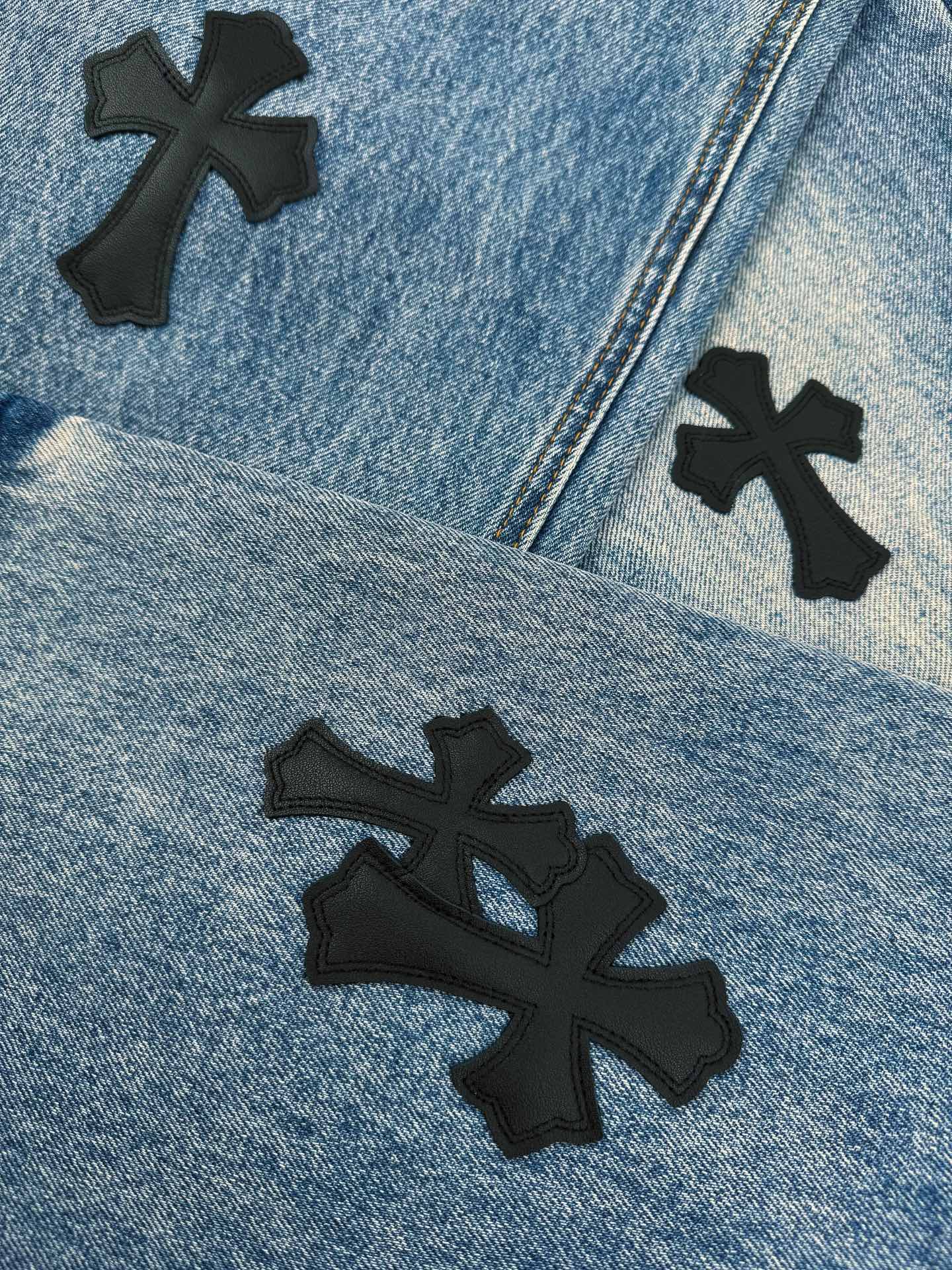 2026 New GS Cross Logo Jeans (CC901-C50)