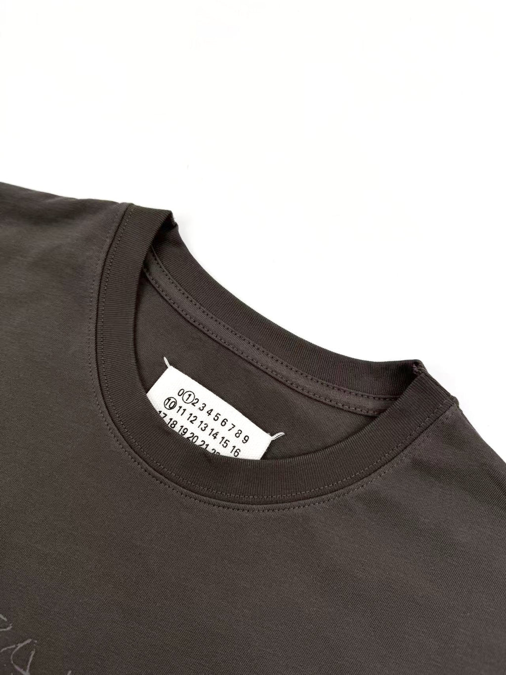 2026 New GS Digital Graffiti Short-Sleeve Shirt (CC946-A10)
