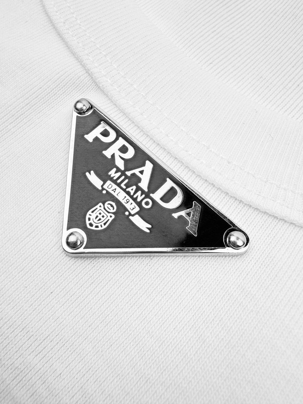 2026 New GS Short-Sleeve Shirt with Chest Triangle Logo (25201-A20)