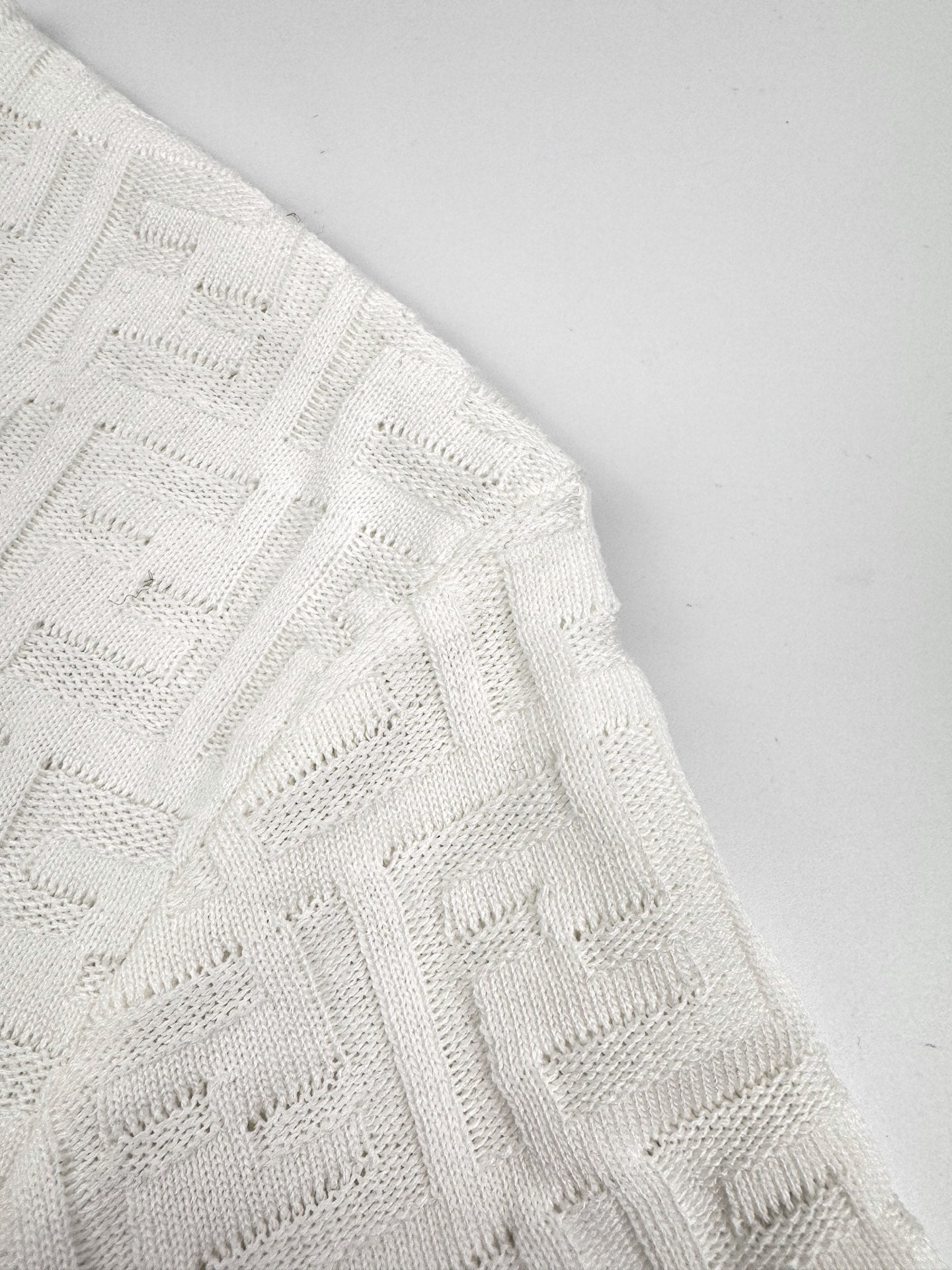 2026 New GS All-Over Print Knit Short-Sleeved Top (AA501-A65)