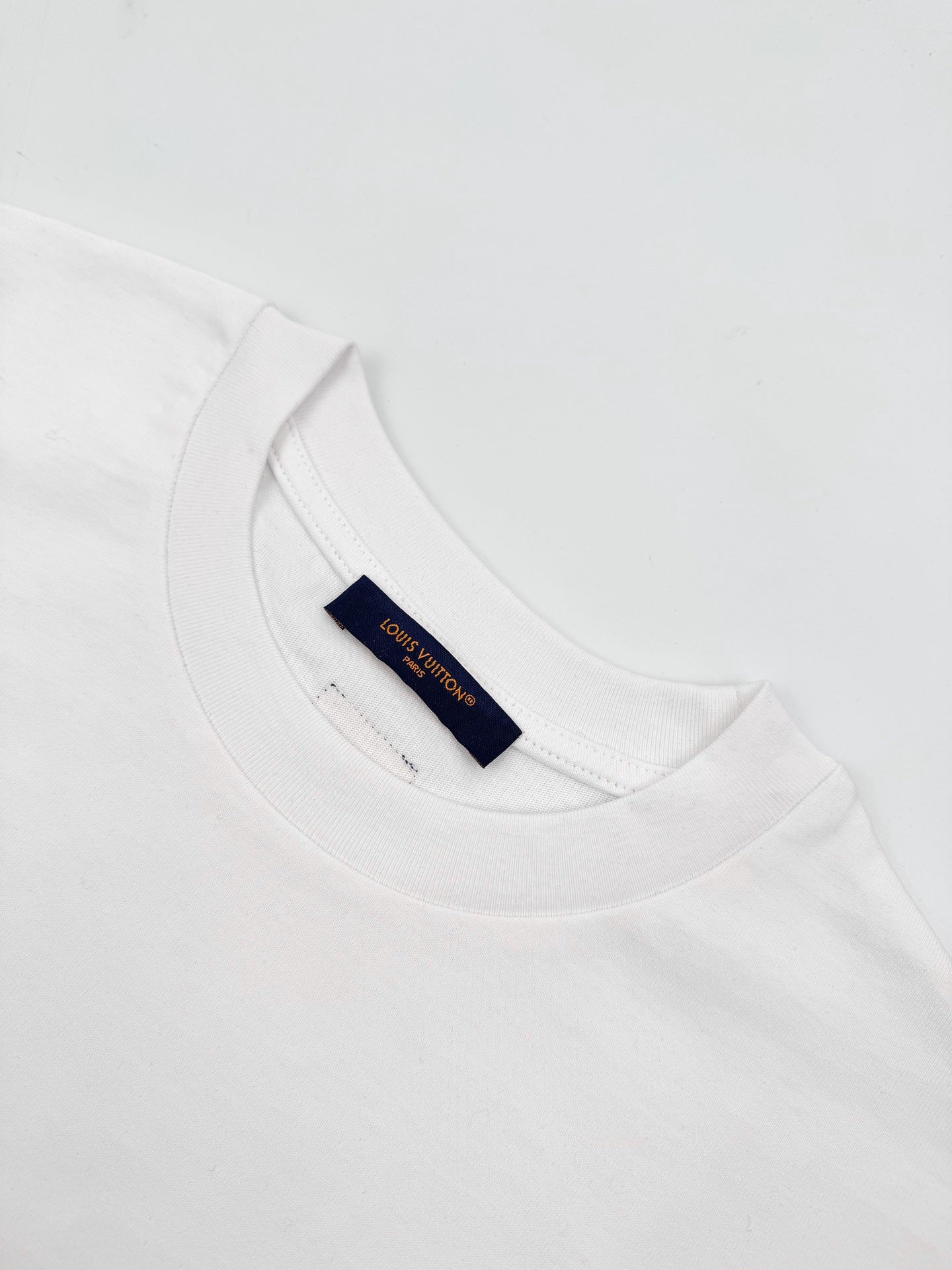2026 New GS Signature Embroidered Short-Sleeved Shirt (AA523-A15)