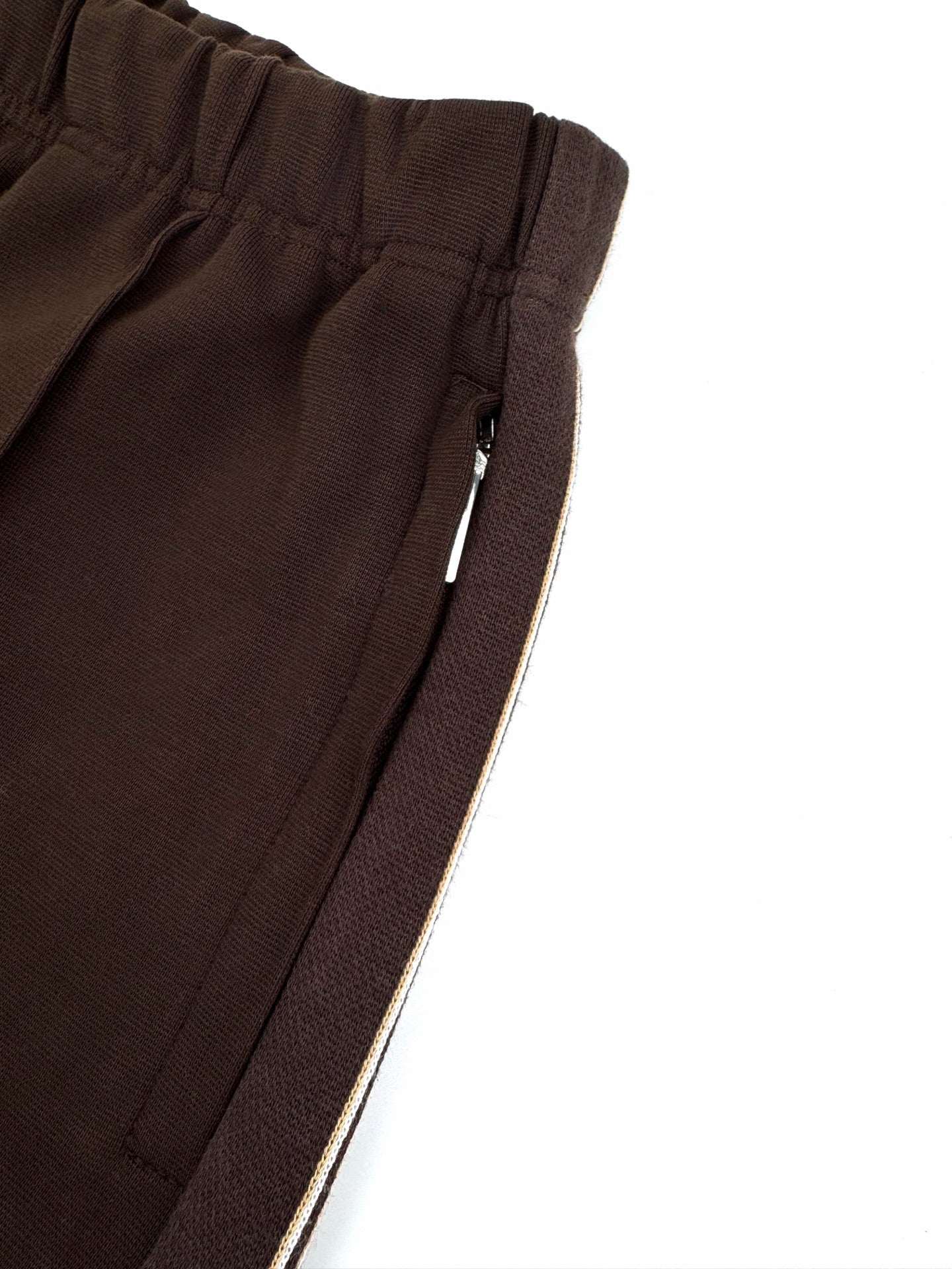 2026 New Style GS Embroidered Logo Casual Trousers (CC907-B70)