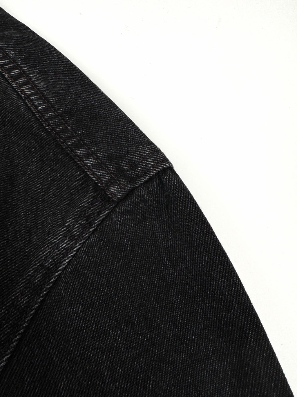 2026 New GS Embroidered Logo Denim Jacket (BB740-B75)