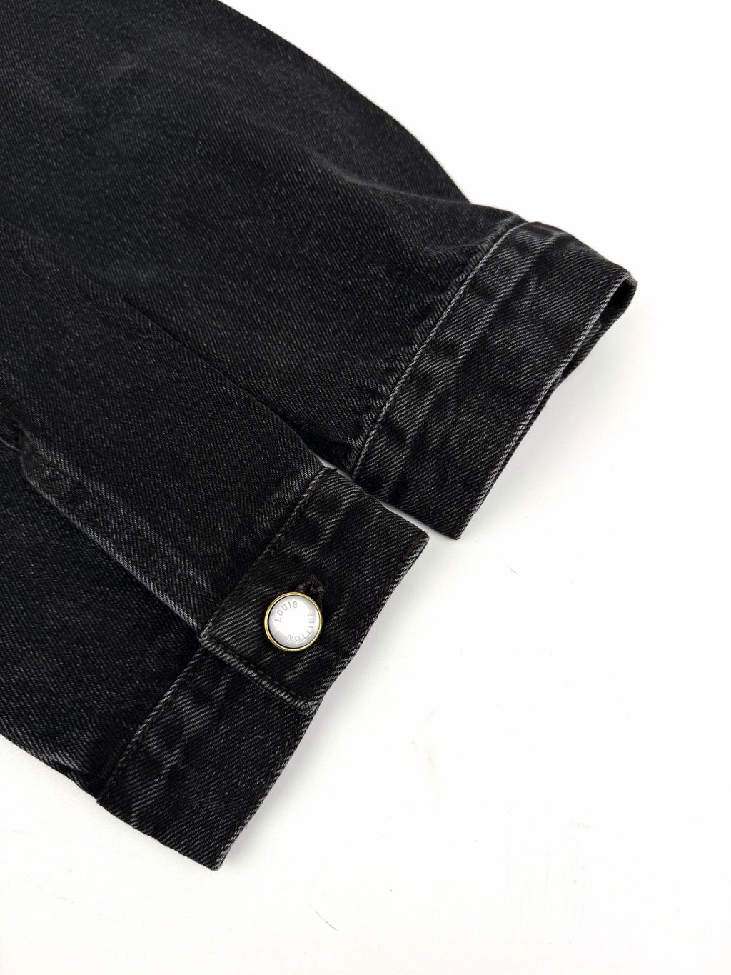 2026 New GS Embroidered Logo Denim Jacket (BB740-B75)