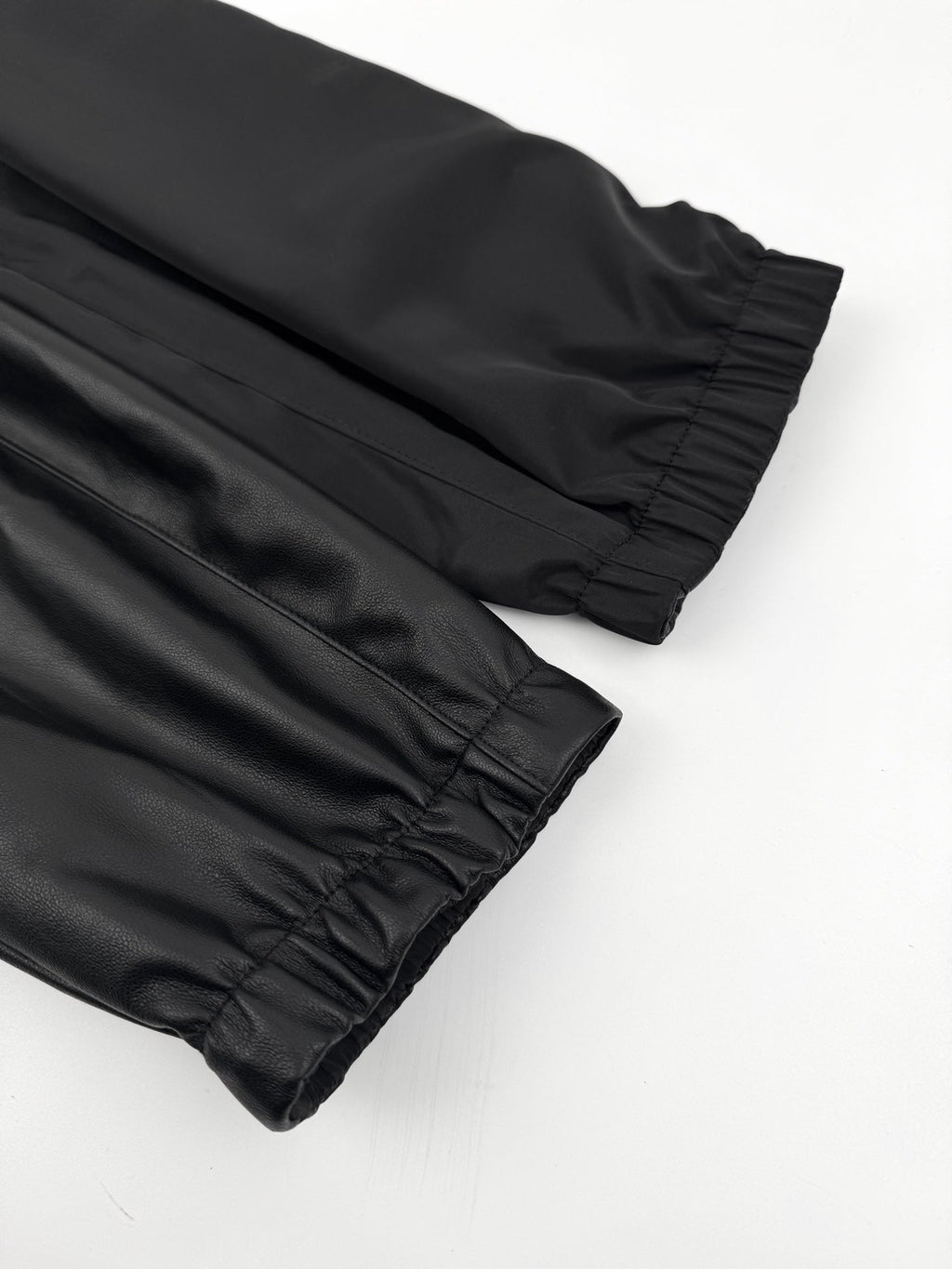 2026 New GS Reversible Leather-Nylon Hooded Jacket (25299-D80)