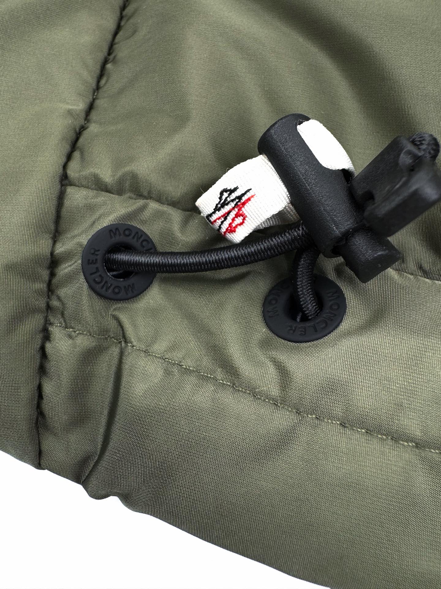 2026 New GS Logo Woven Patchwork Down Jacket (25378-D10)
