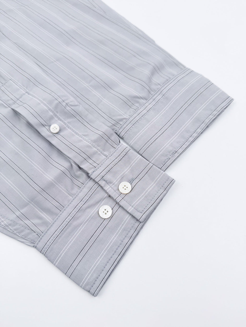 2026 New GS Label Striped Button-Down Shirt (CC949-B40)