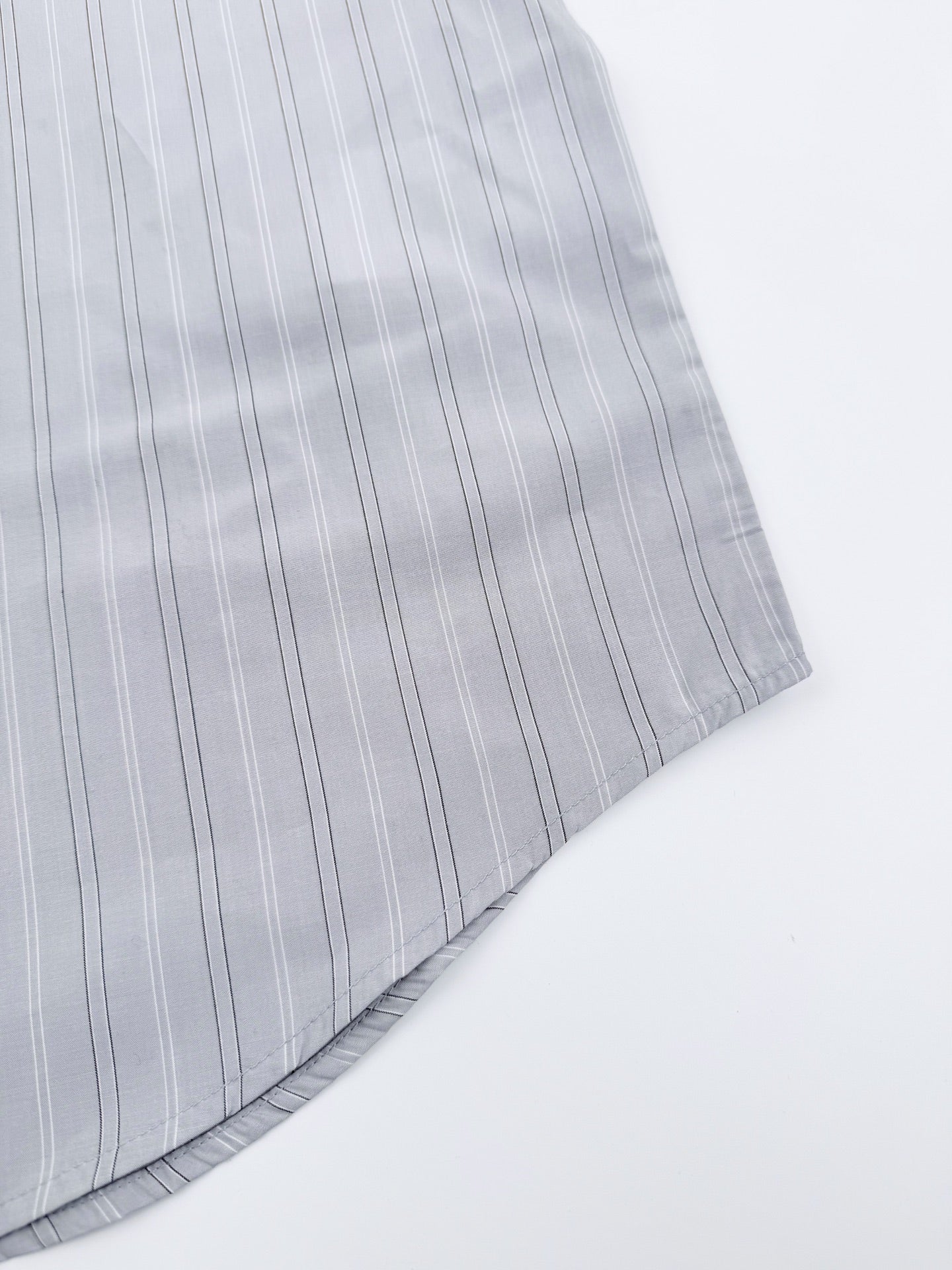 2026 New GS Label Striped Button-Down Shirt (CC949-B40)