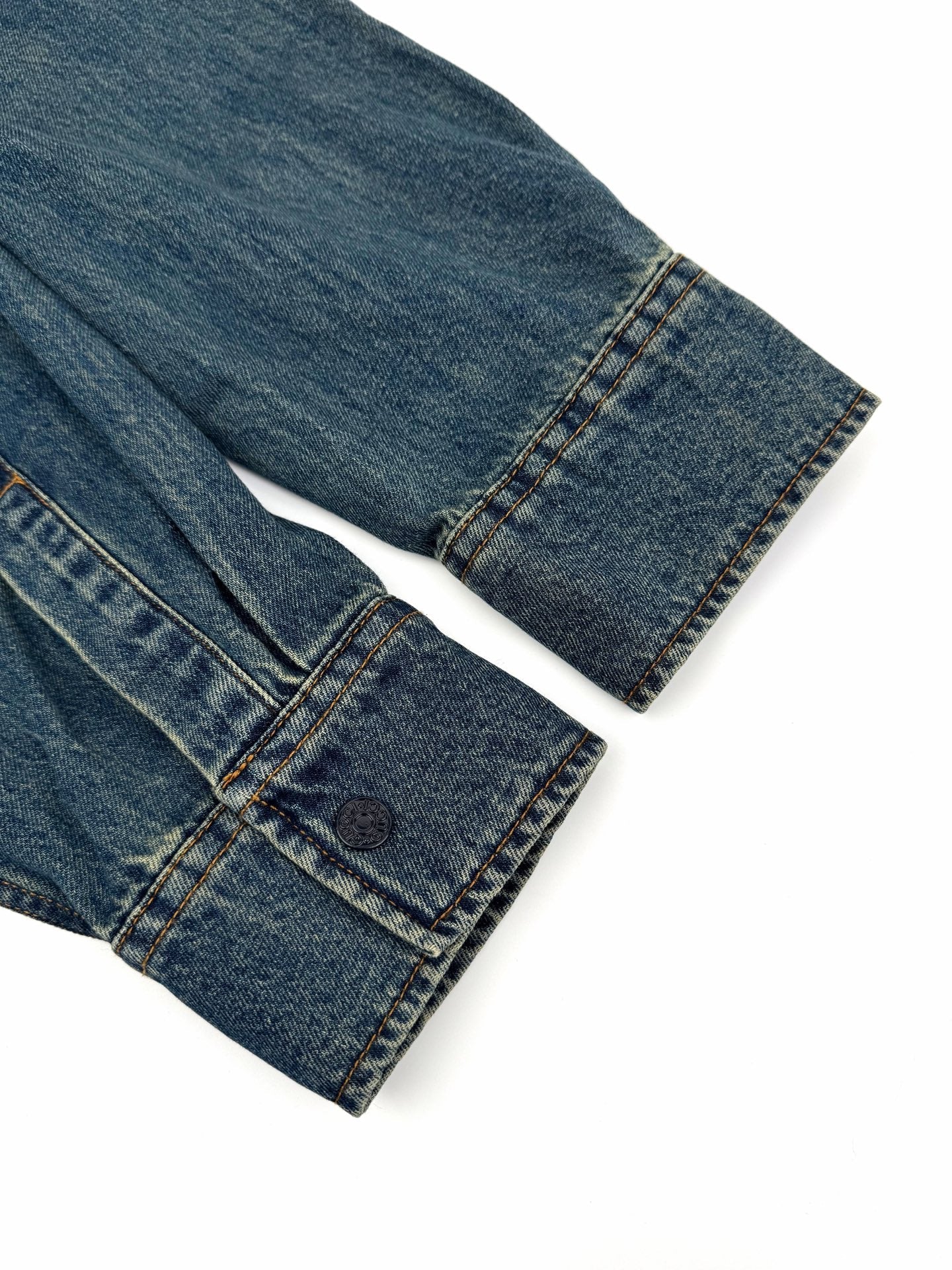 2026 New GS Embroidered Family Crest Denim Shirt (BB734-B40)