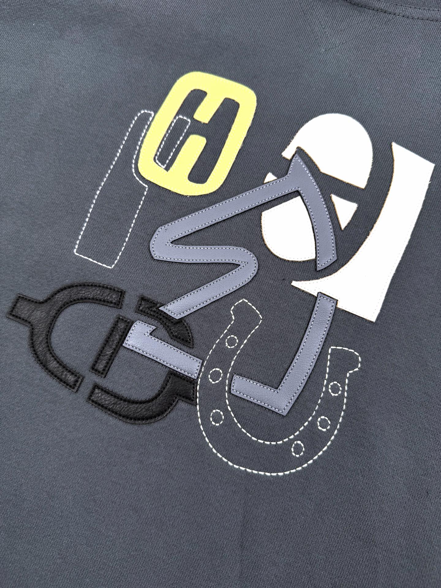 2026 New GS Patch Leather Hooded Sweatshirt (25350-B40)