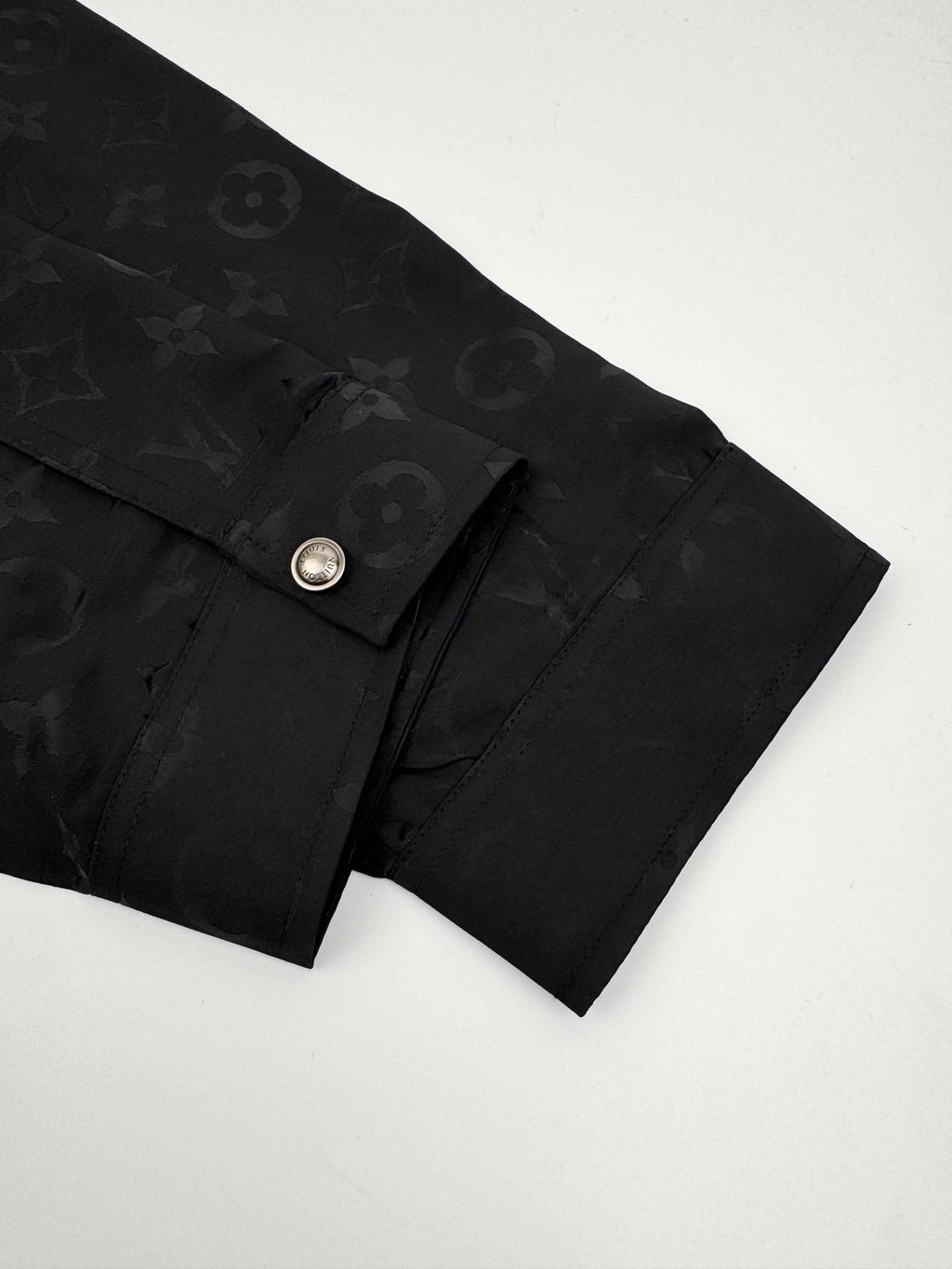 2026 New GS Corrugated Jacquard Jacket-Style Shirt (MM082-B55)