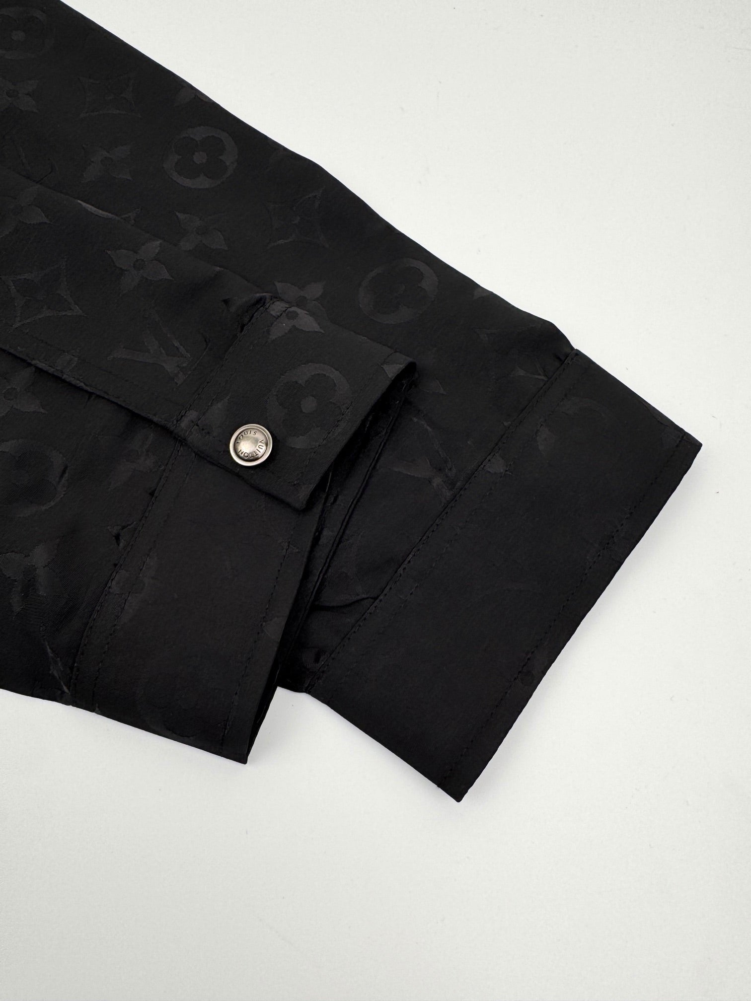 2026 New GS Corrugated Jacquard Jacket-Style Shirt (MM082-B55)