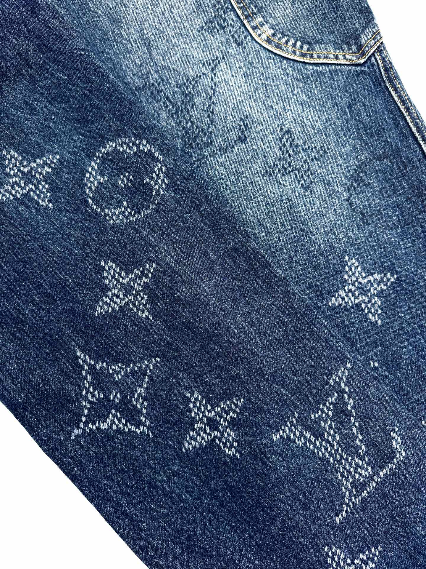 2026 New GS Gradient Logo Jeans (BB730-B95)