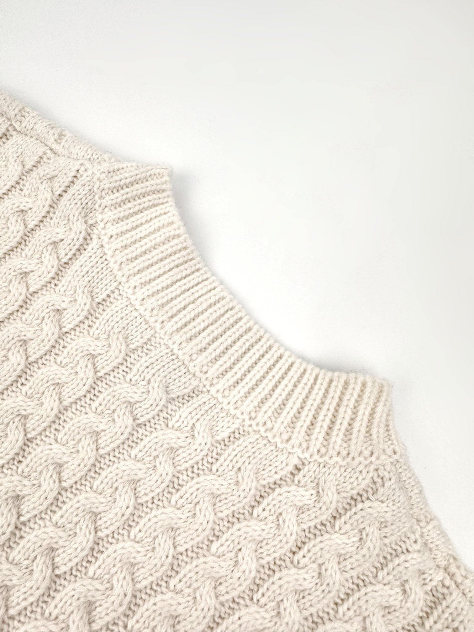 2026 New GS Cable-Knit Cardigan (25238-B50)