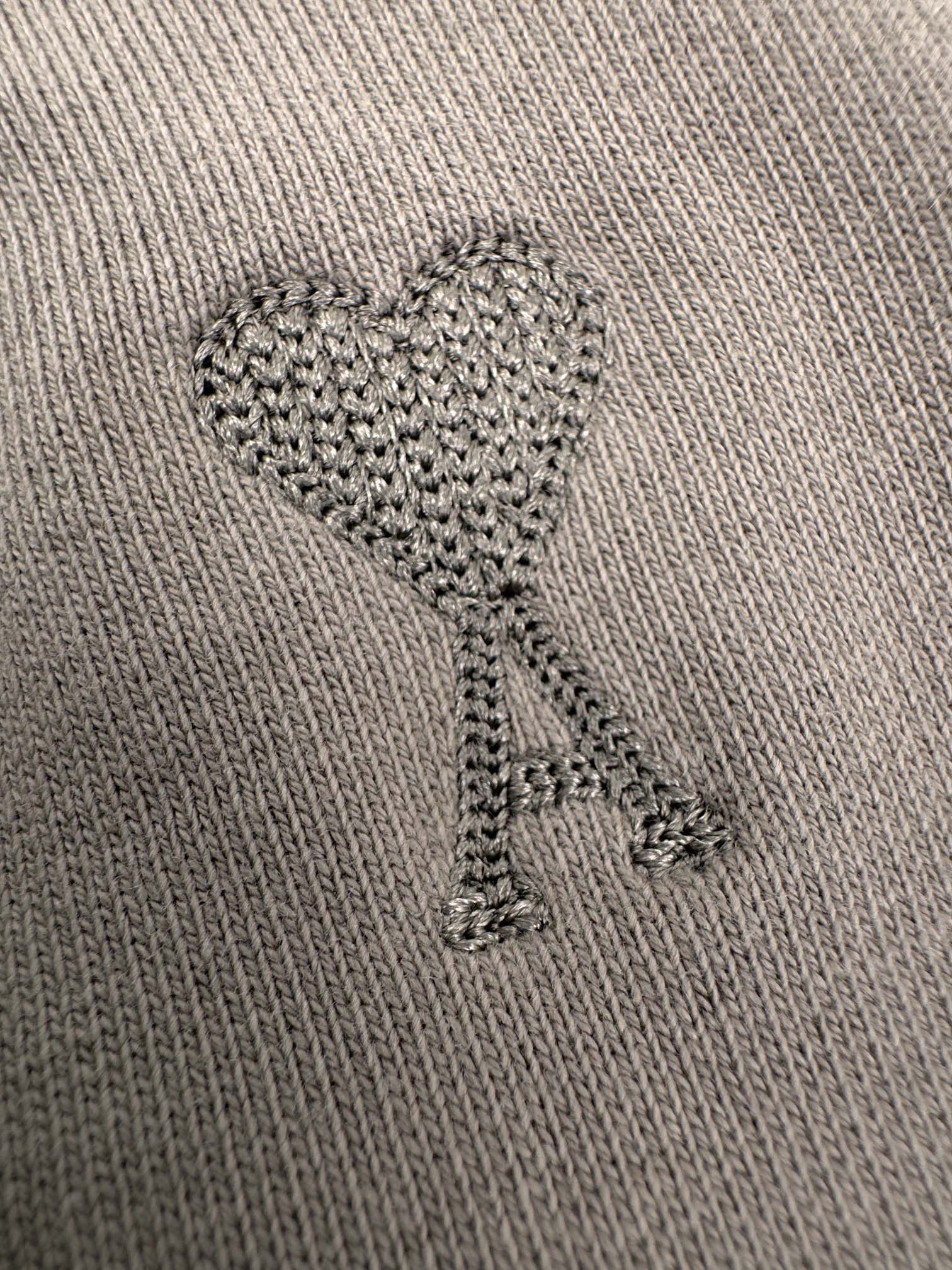 2026 New GS  Heart Embroidered Shorts (MM037-A50)