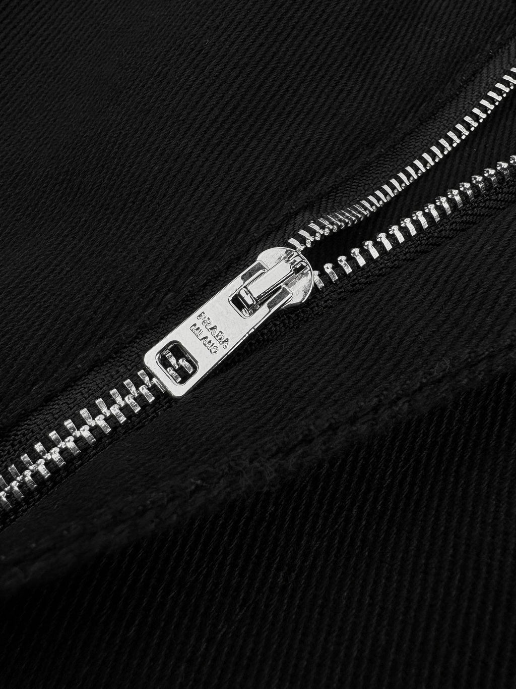 2026 New GS Trousers with Pocket Triangle Logo (MM031-B30)