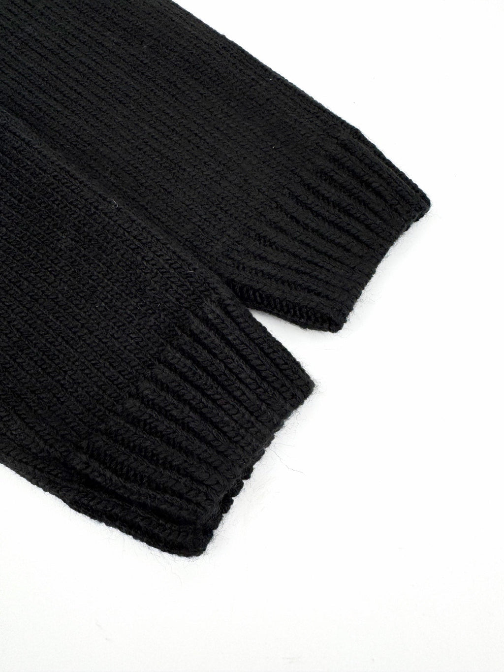2026 New Arrival: GS Letter Cut-out Crochet Jumper (25400-B45)